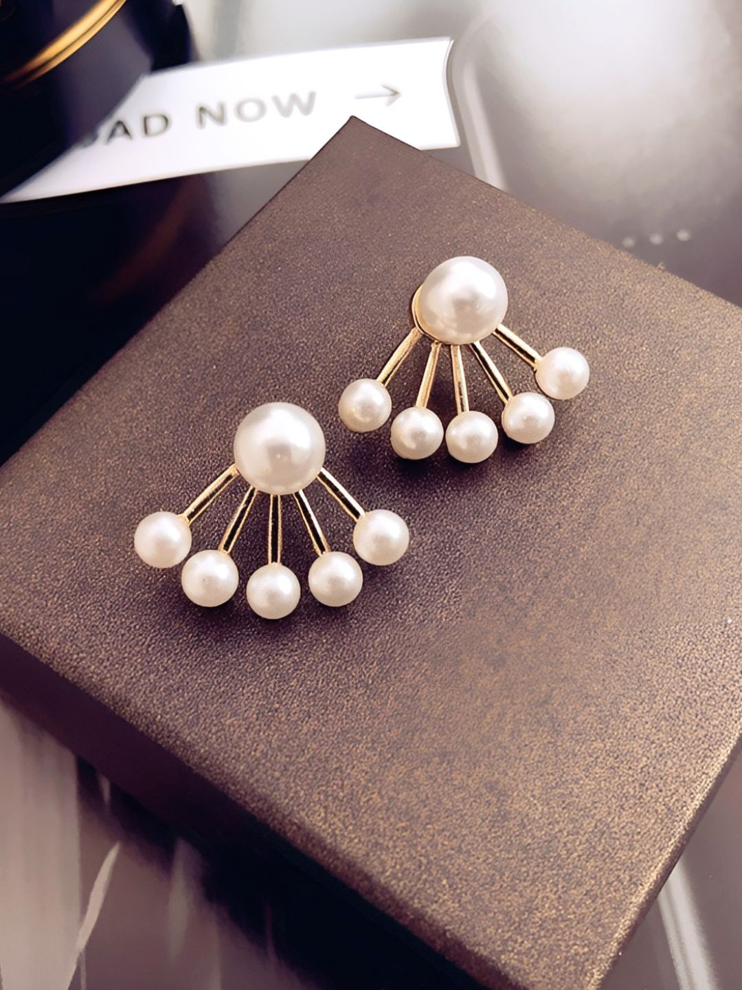 COOLWOOL Korean Gold-Plated Pearls Beaded Contemporary Studs