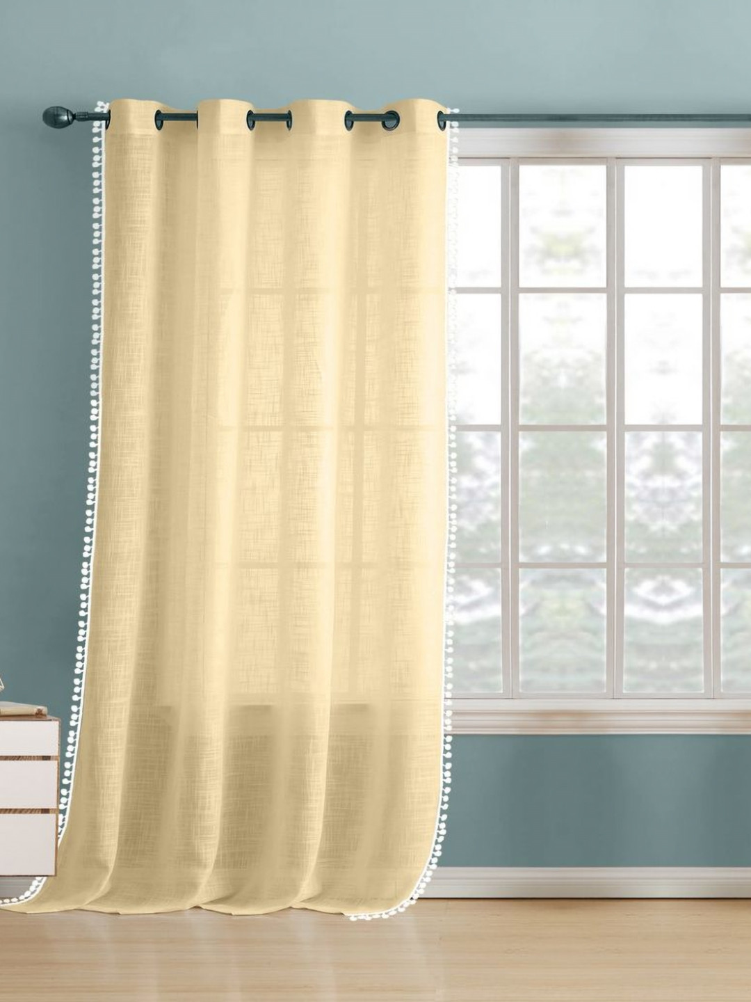 THE LINEN COMPANY Cream-Coloured & White Sheer Window Curtain