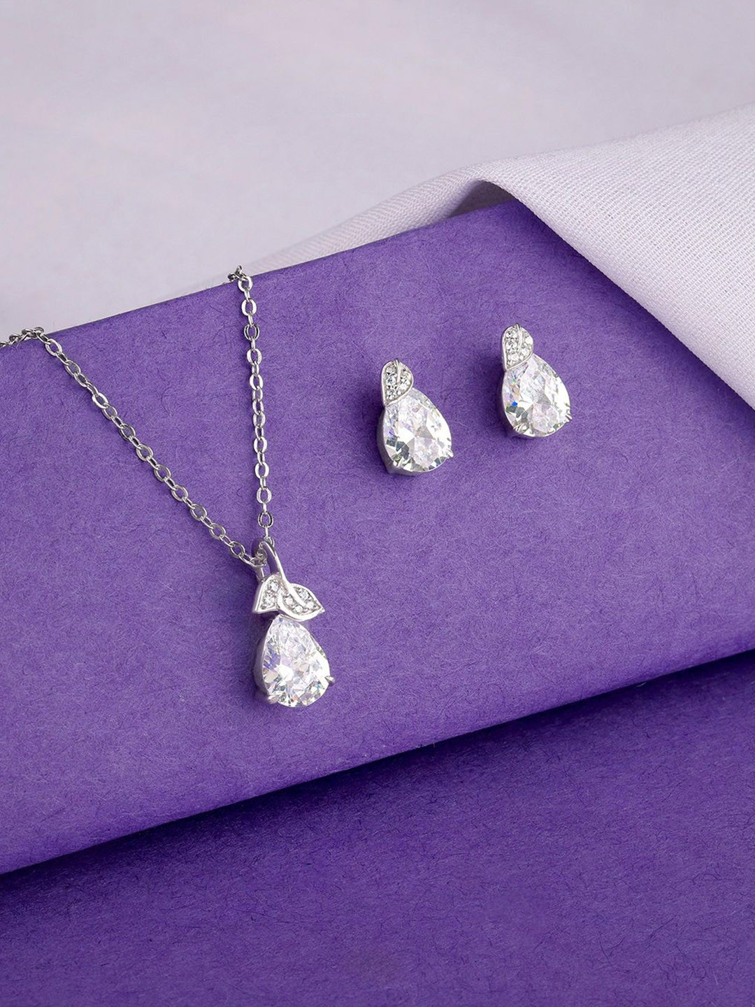 GIVA Women 925 Silver Rhodium-Plated White Zircon-Studded Necklace with Earrings