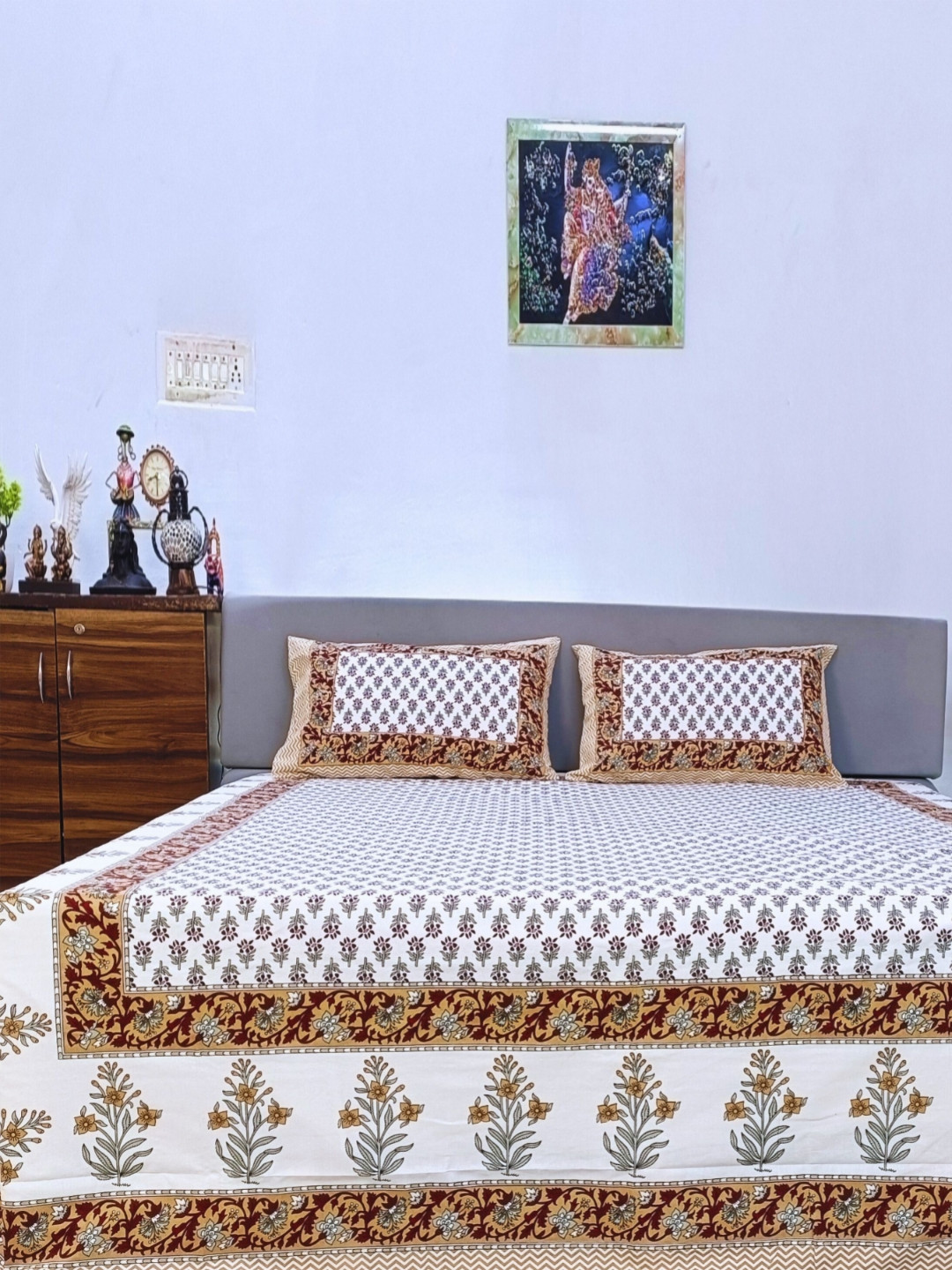 Marika White Floral Cotton Breathable 250 TC King Fine Bedsheet with 2 Pillow Covers-93 x 108 inches