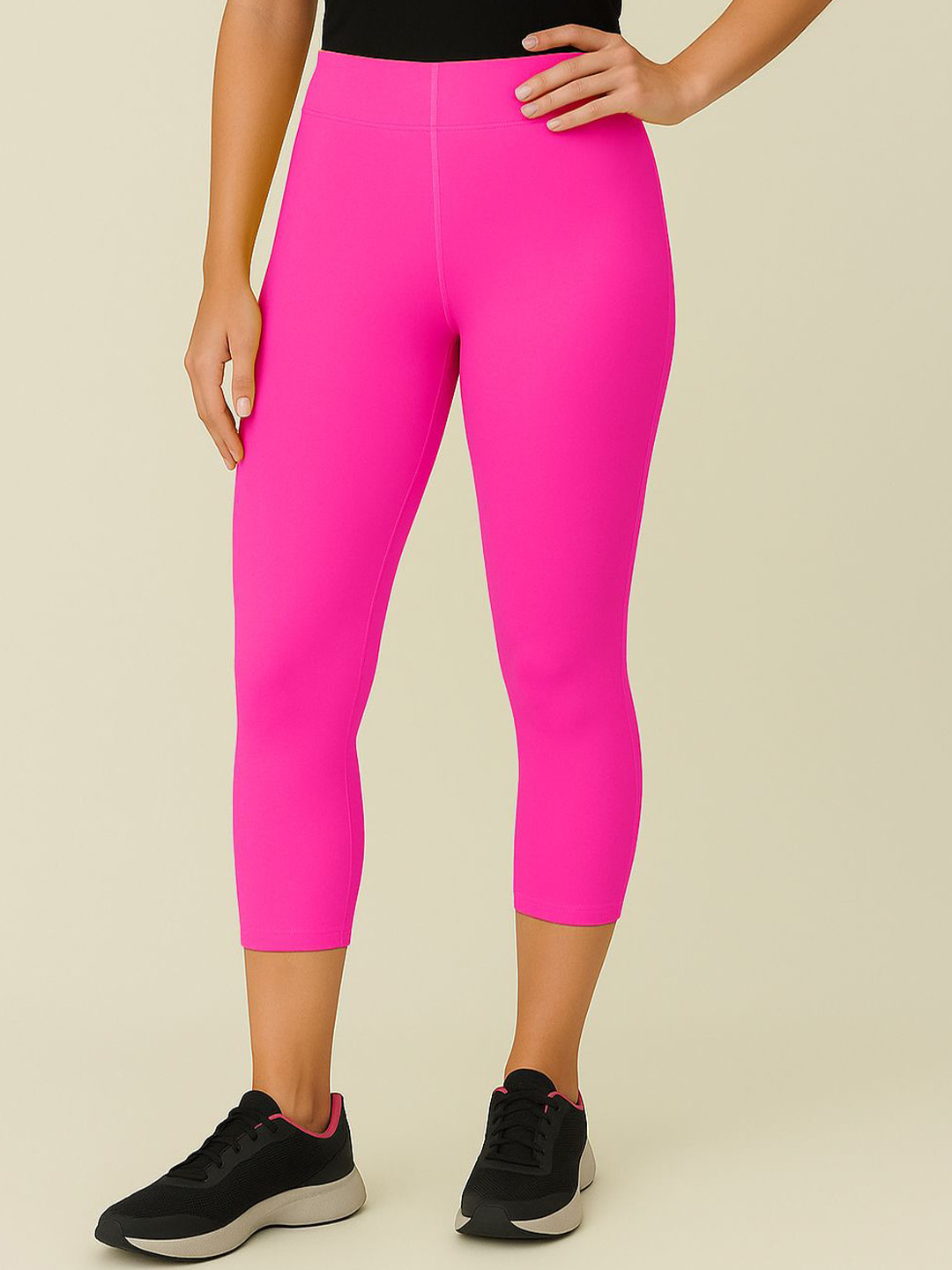 LYCOT Women Solid Slip-On Tight Fit Swim Capri