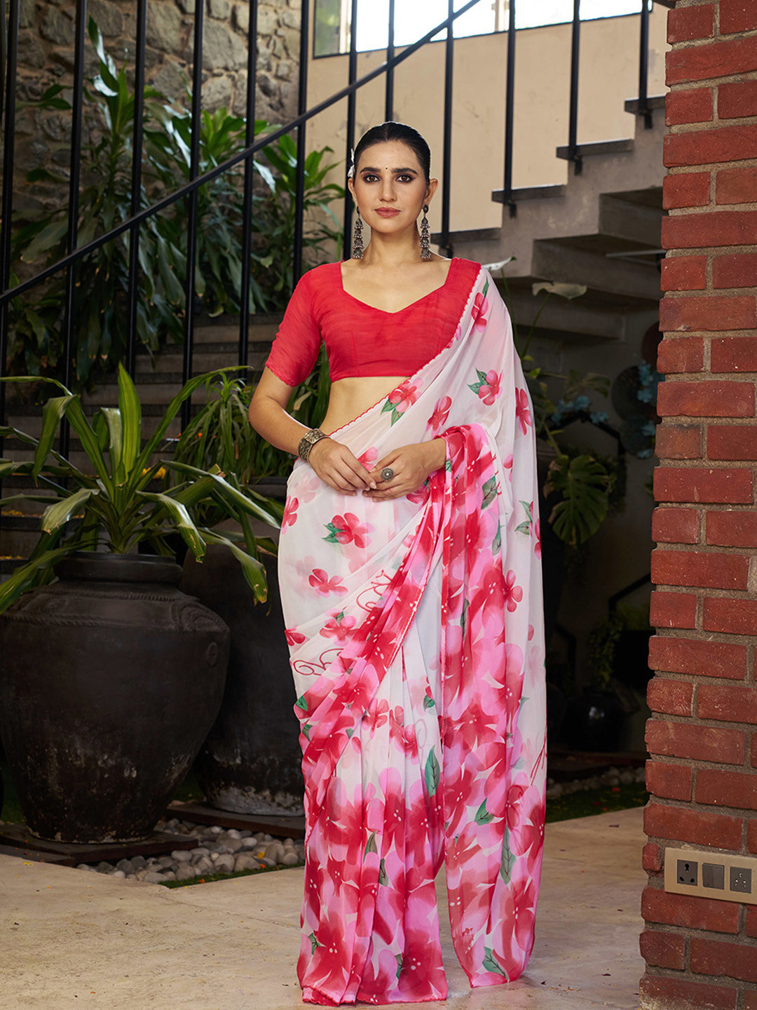 SANJANA SILK Floral Pure Georgette Bagh Saree