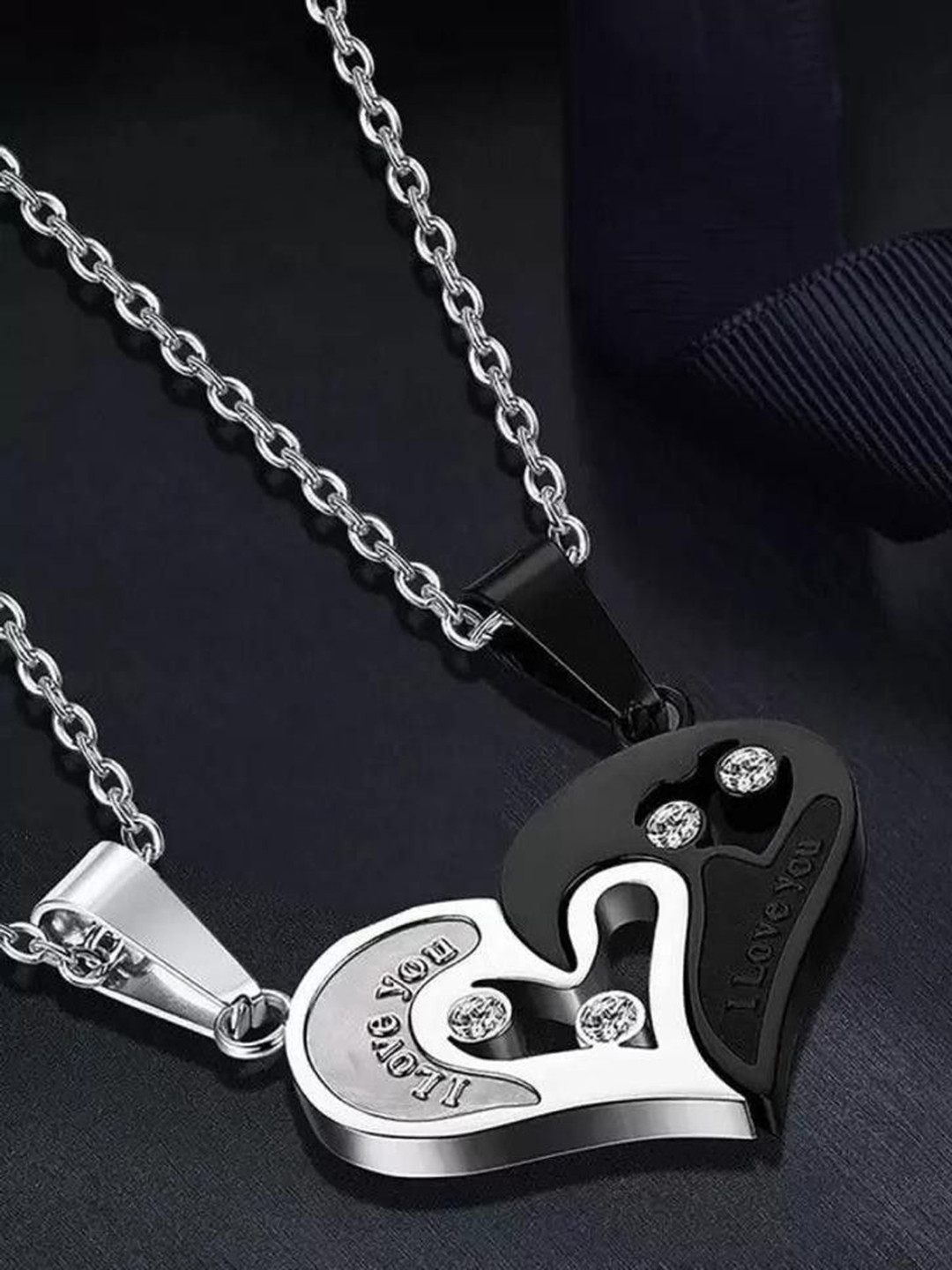 Teeragaj Heart Shaped Magnetic Pendant with Chain