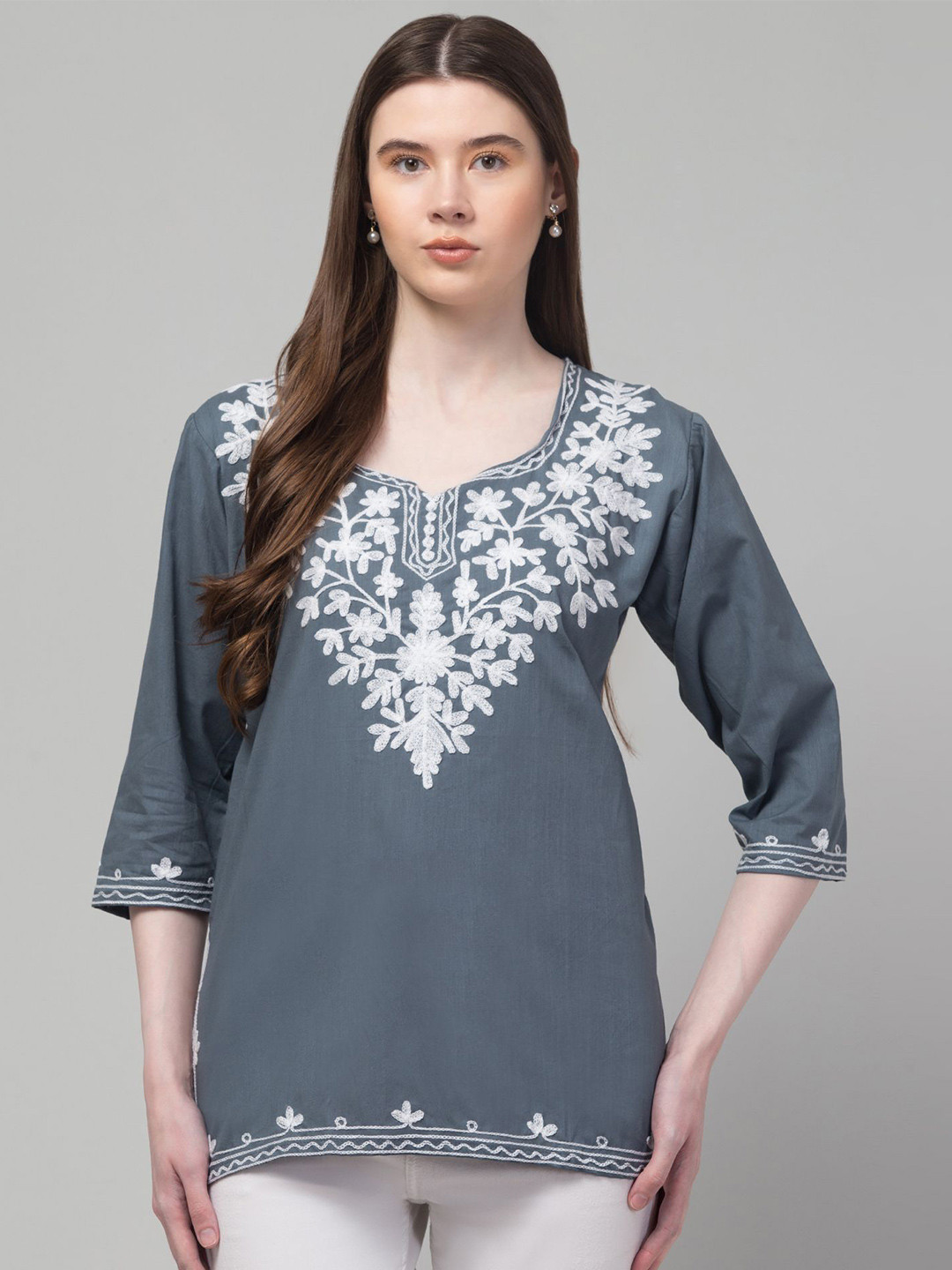 CROWN KING Floral Embroidered Pure Cotton Kurti