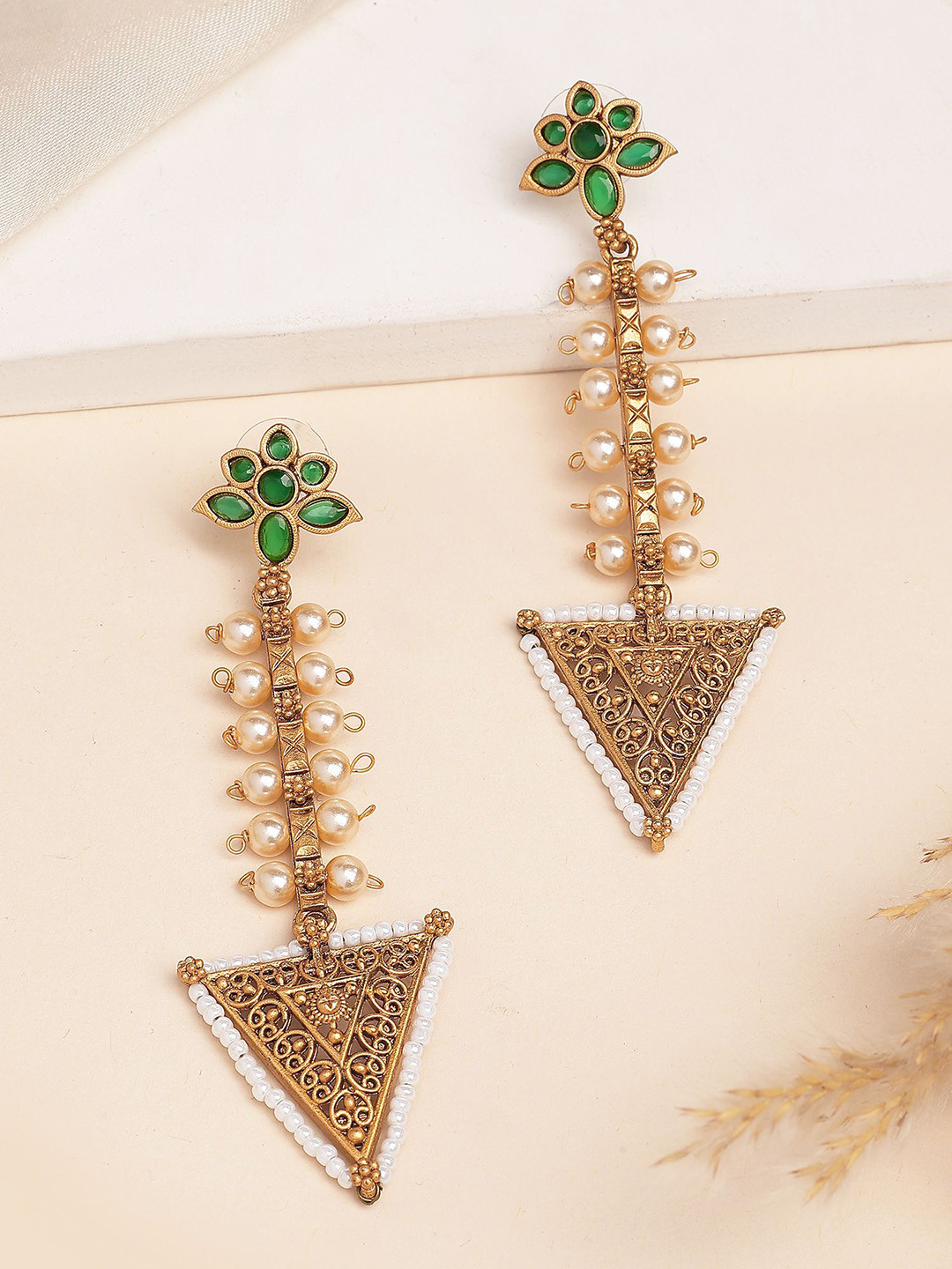 KARATCART Gold-Plated Triangle  Shaped Kundan Drop Earrings