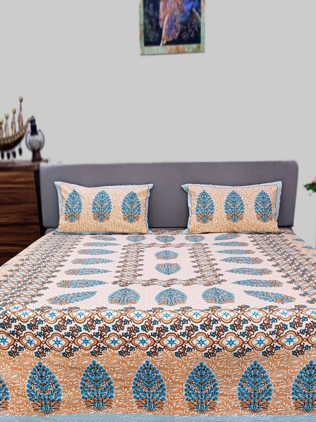 Marika Beige Floral Cotton Breathable 260 TC King Fine Bedsheet with 2 Pillow Covers-236.22 x 274.32 cm