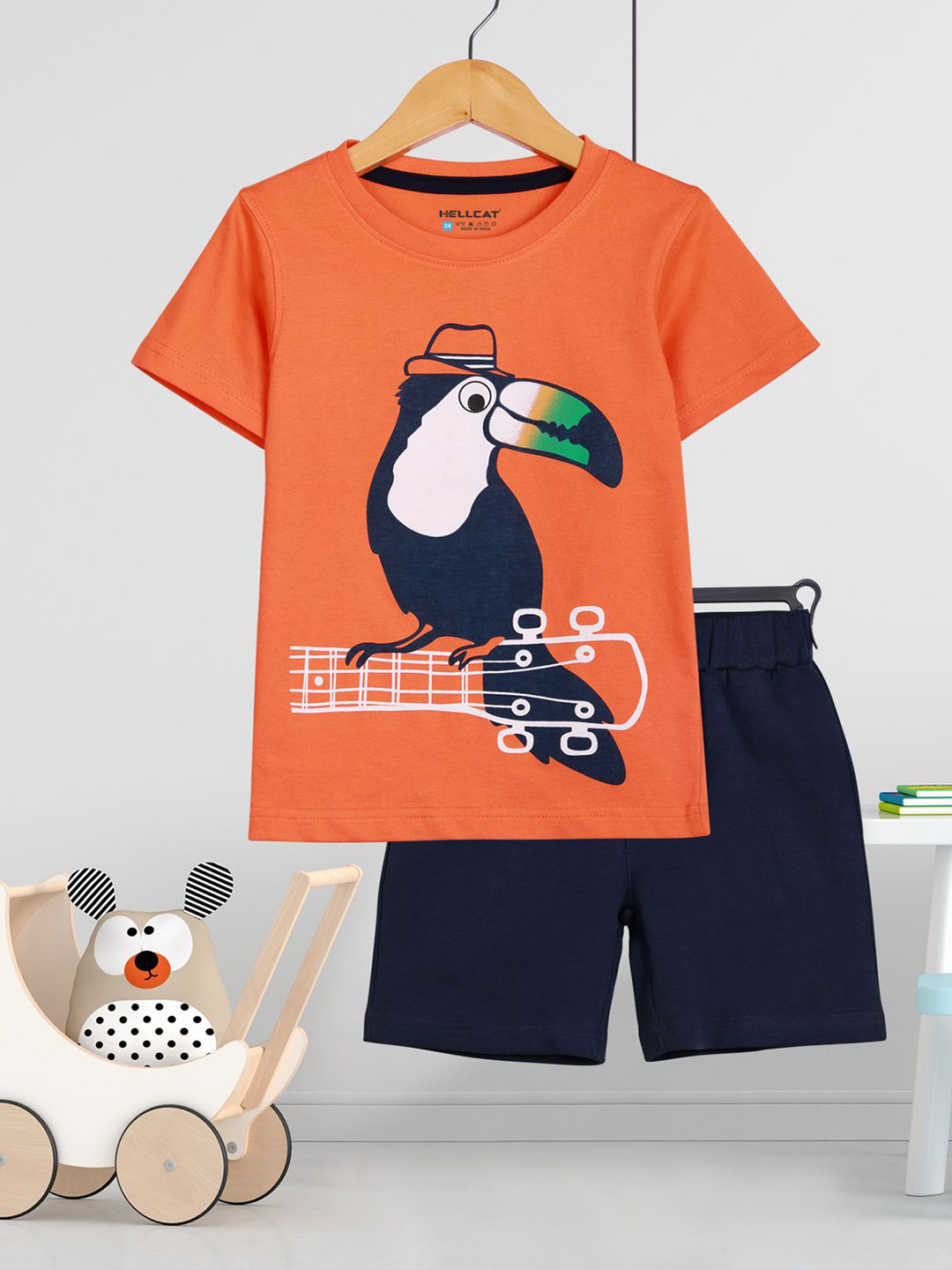 HELLCAT Boys Bird Graphic Printed Short Sleeves T-Shirt With Shorts