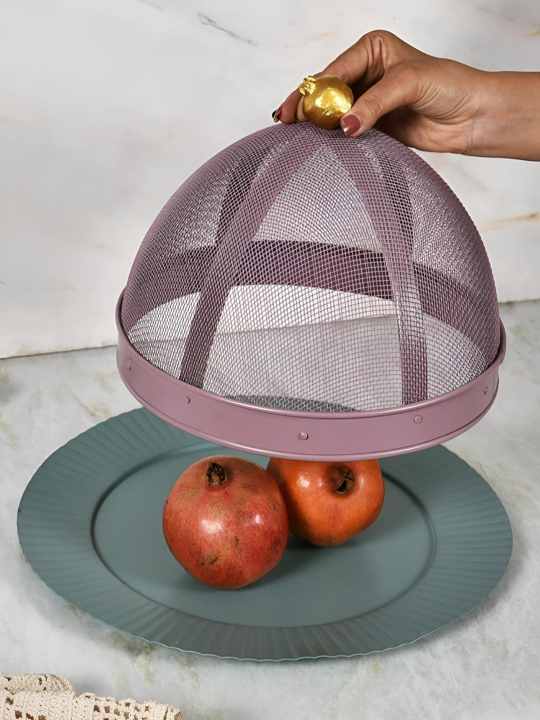 Living With Elan Mauve Metal Net Cake Cover