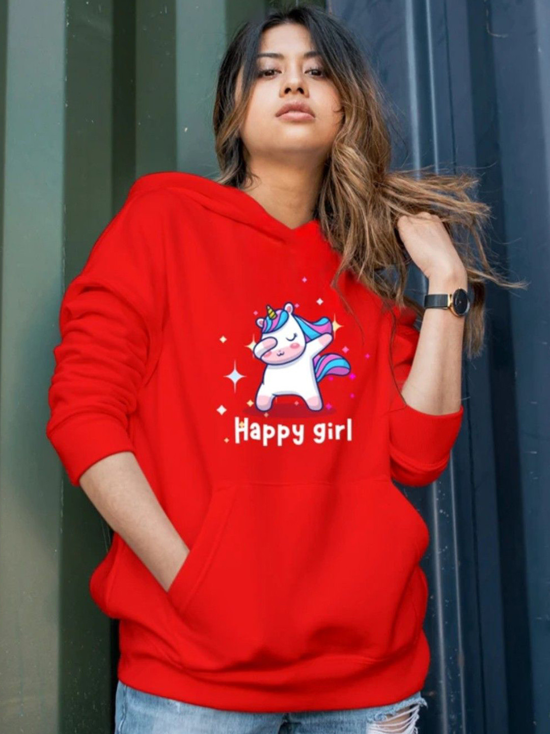 Deslizar Graphic Printed Hooded Sweatshirt