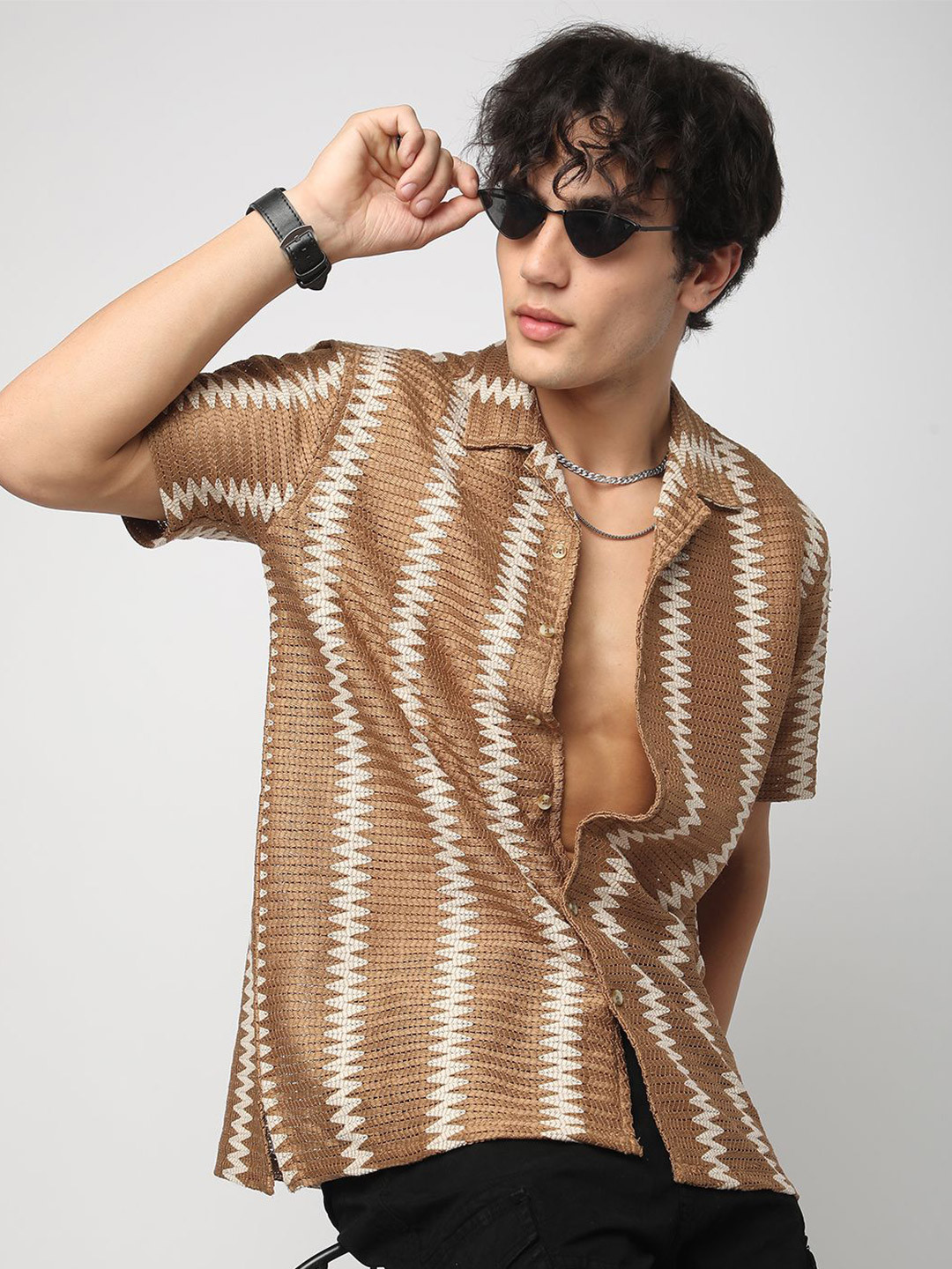 VASTRADO Oversized Classic Chevron Russet Crochet Cuban Collar Cotton Shirt