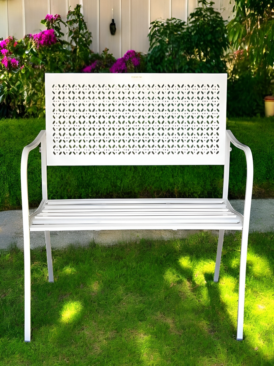 ecofynd White 2 Seater Garden Bench