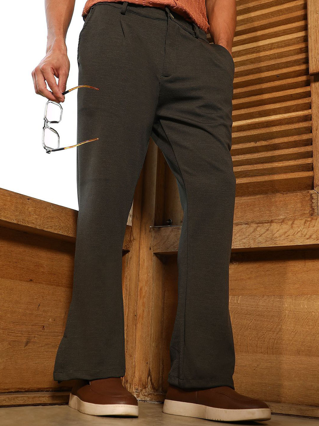Campus Sutra Acrylic Comfort Relaxed Fit Trousers