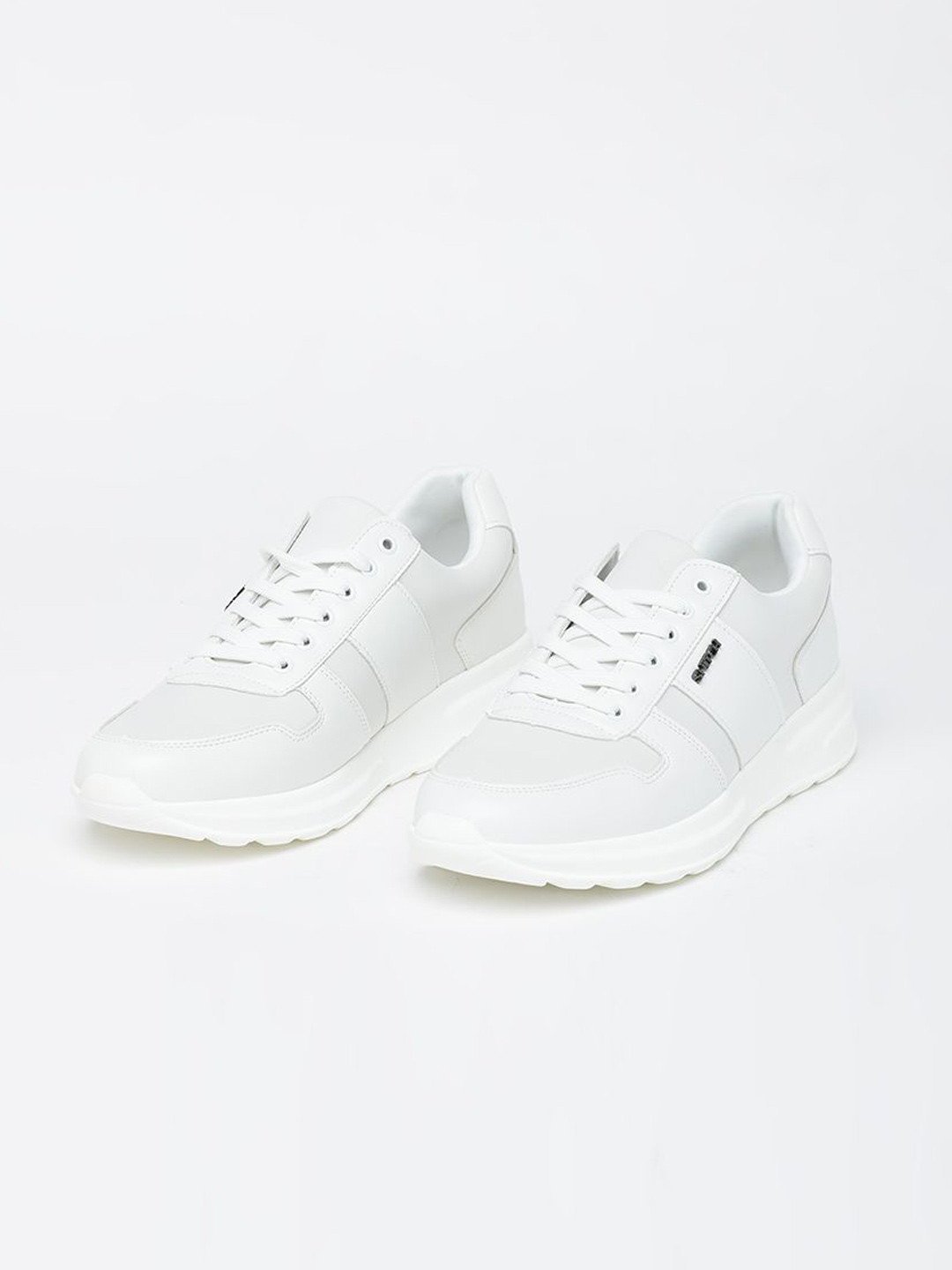 Snitch Men Round Toe Lightweight PU Sneakers