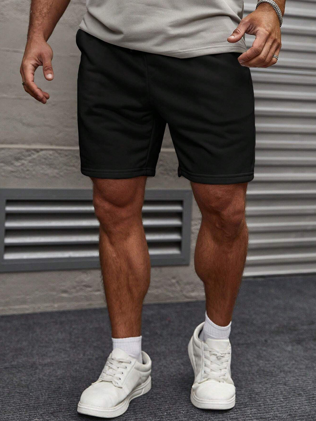 classy fashion Men Mid-Rise Rapid-Dry Relaxed Fit Shorts
