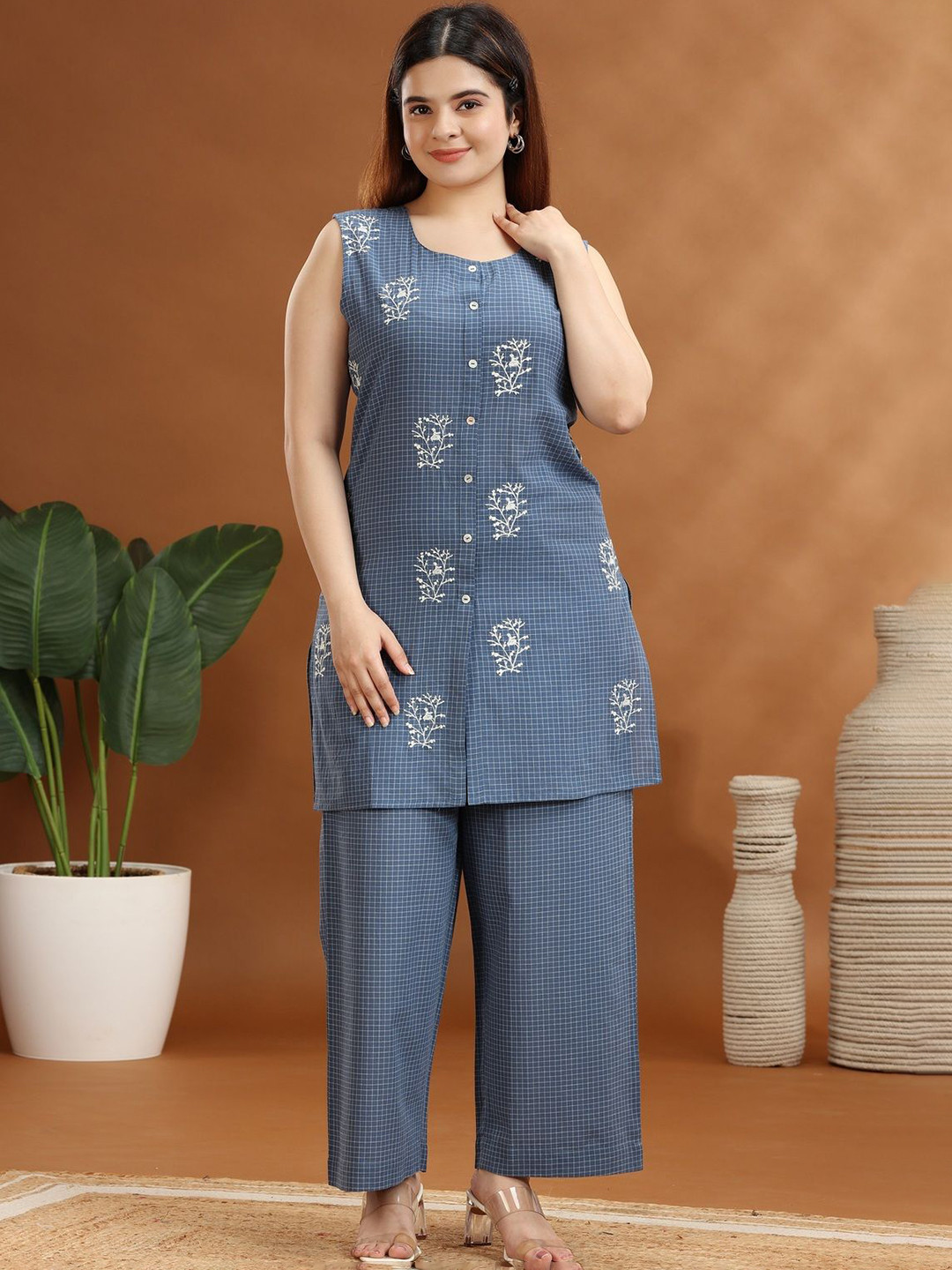 COTTON CULTURE Women Checked Embroidered Cotton Kurti with Palazzo