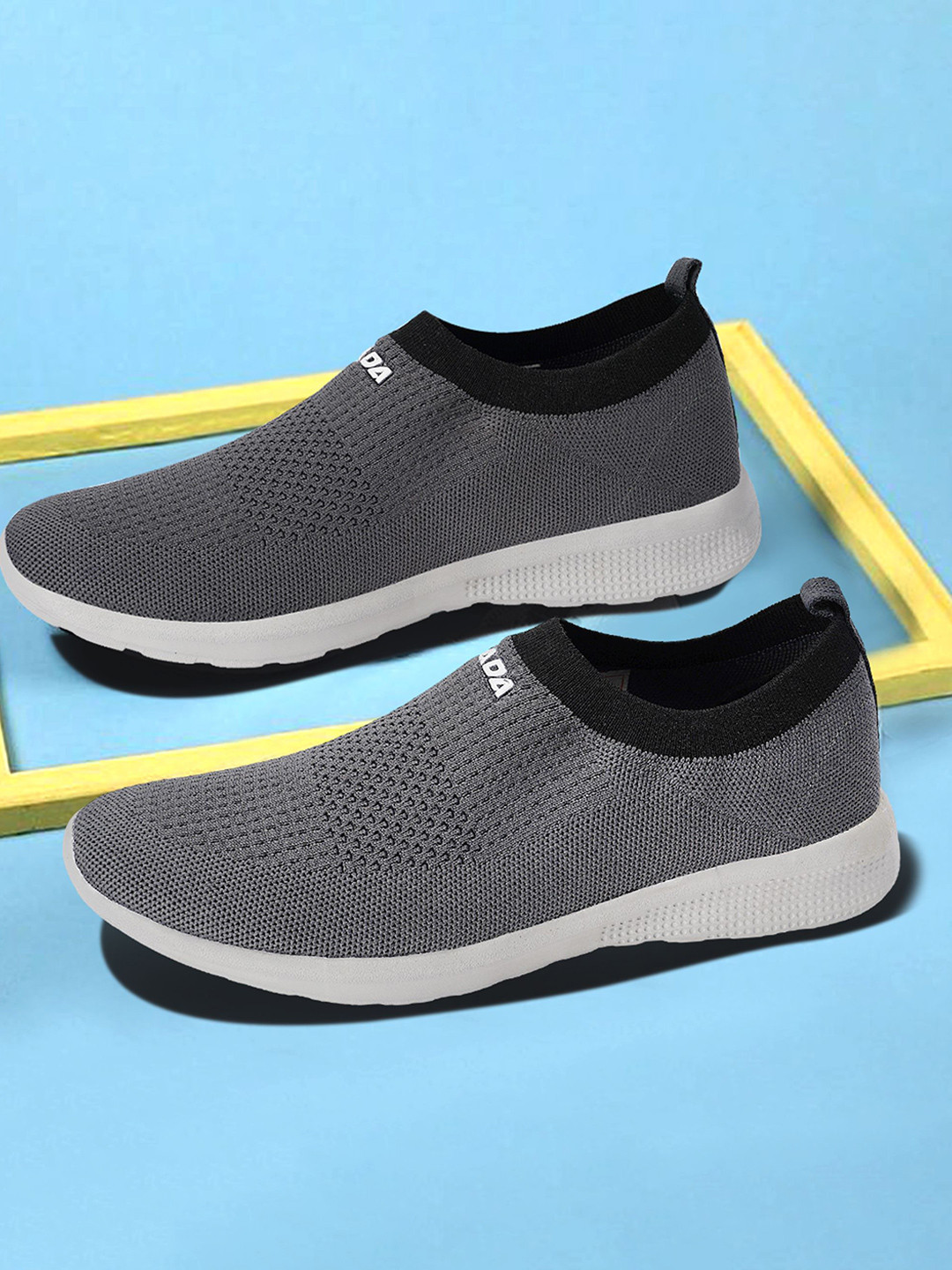 JQR WADA FINCH Men Walking Shoes