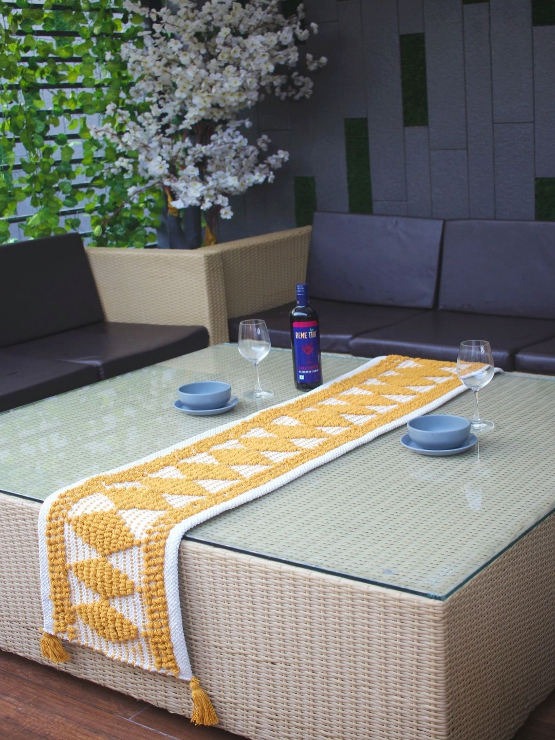 INDIAN HOME FAB Yellow & White Textured 6 Seater Rectangular Table Runner