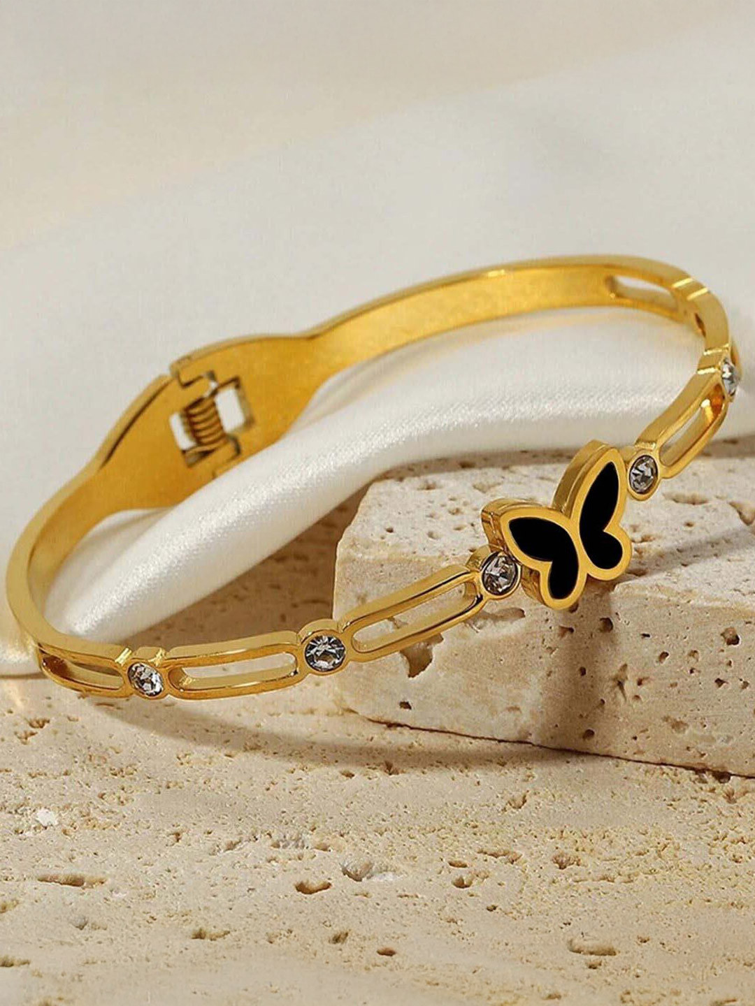 Uniqon Stainless Steel Kada Bracelet