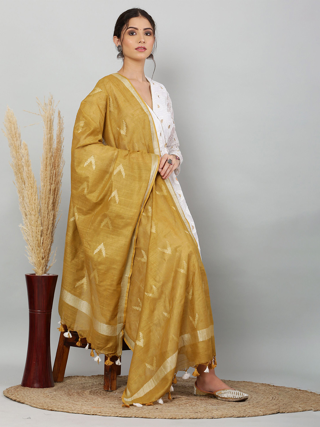 Bunkraft Geometric Ikat Woven Design Cotton Dupatta