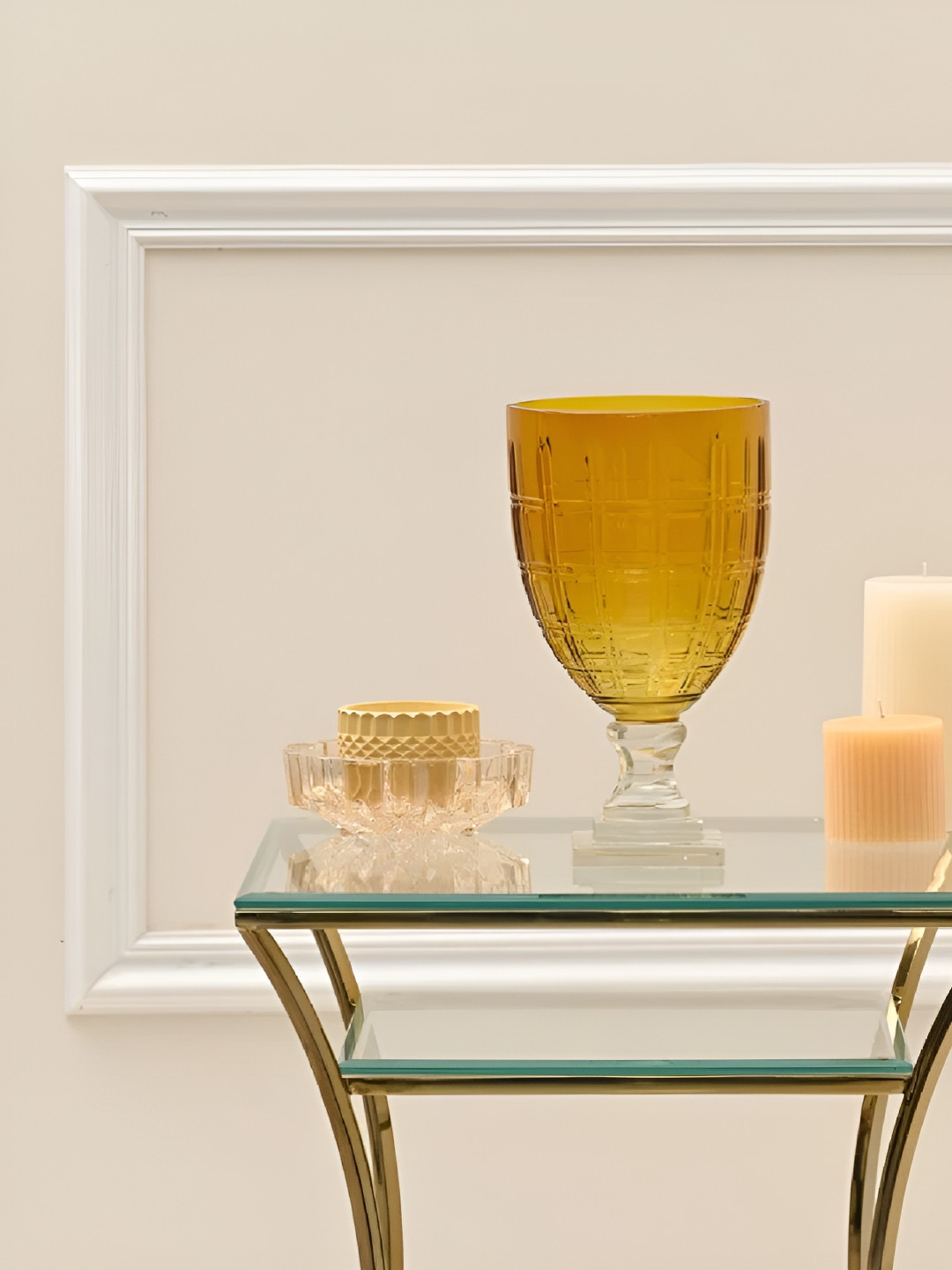 SITARRA LIVING Brown Textured Glass Cup-Shaped Vase