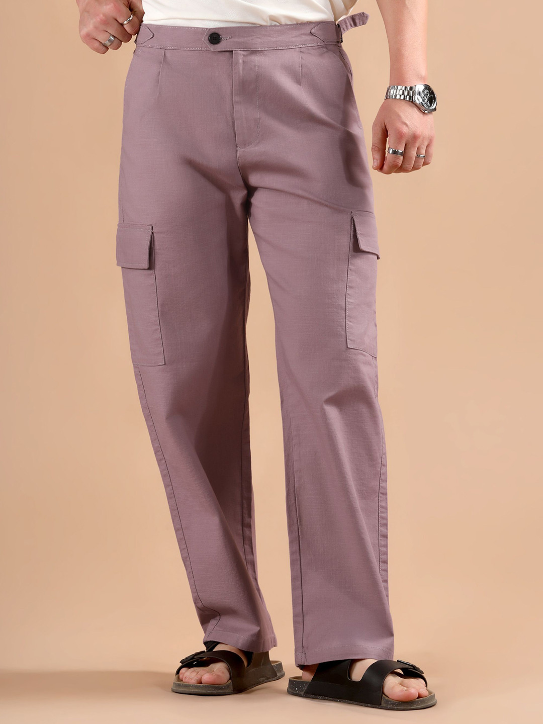 Beyoung Men Mauve Adjustable Side Buckle Cargo Trousers