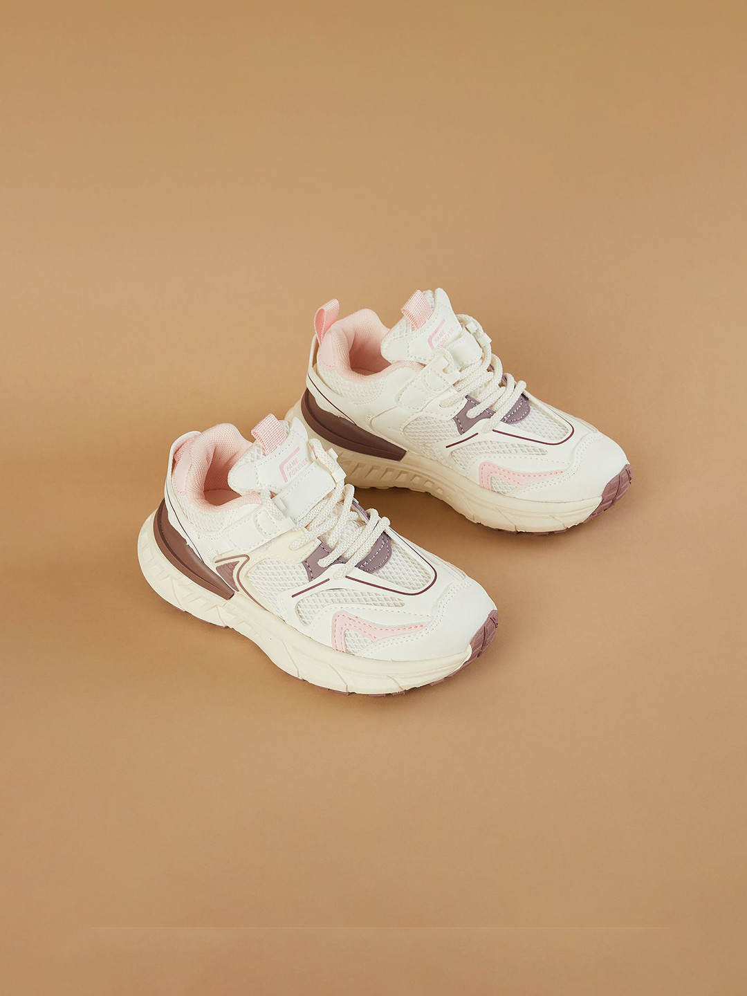 Fame Forever by Lifestyle Girls Smart Casual Sneakers
