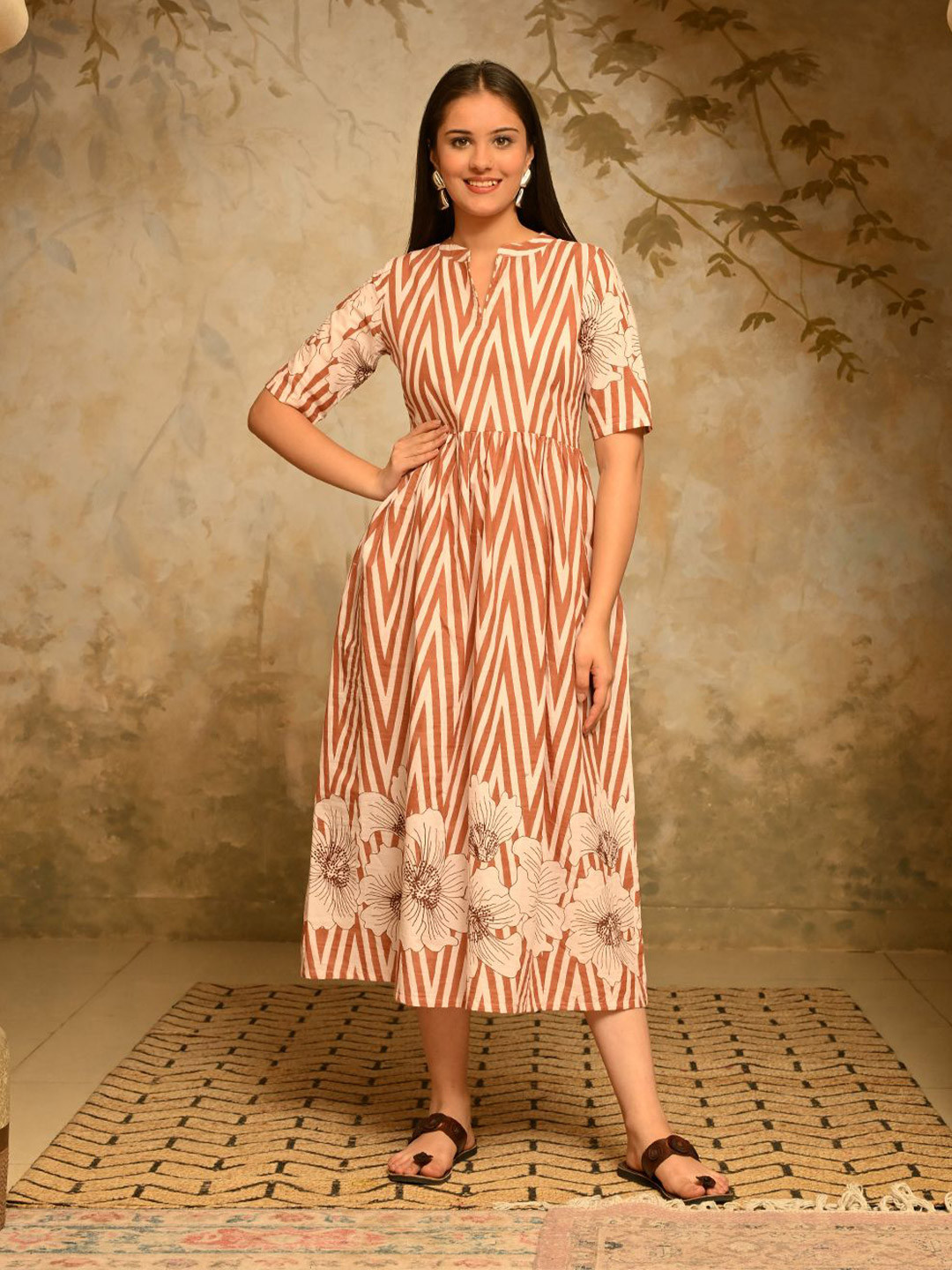 Sangria Women Geometric Printed Cotton A-Line Pocket Midi Dress