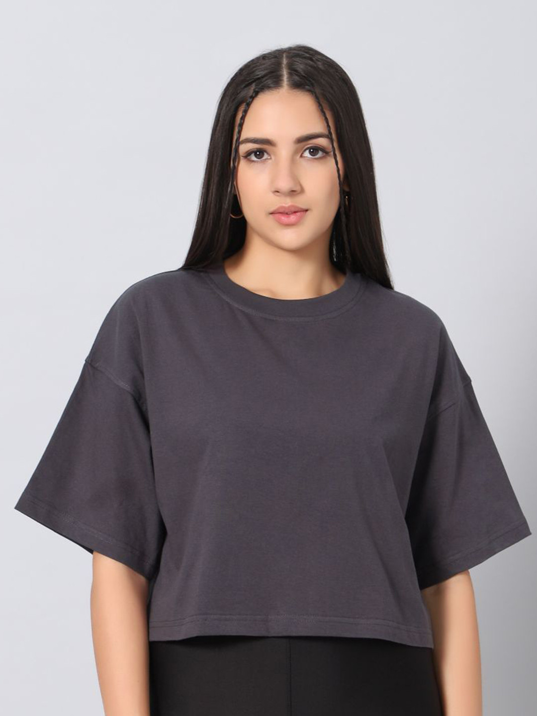 Besick Women Solid Oversized T-shirt