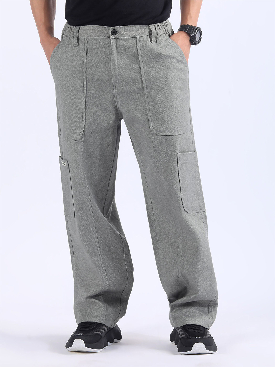 Beyoung Men Light Grey Side Elasticated Cargo Pants
