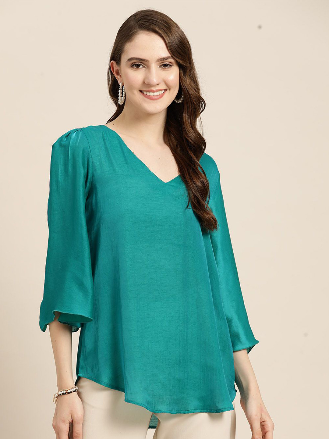 Qurvii Women Solid Turquoise V-Neck Bell Sleeves Top