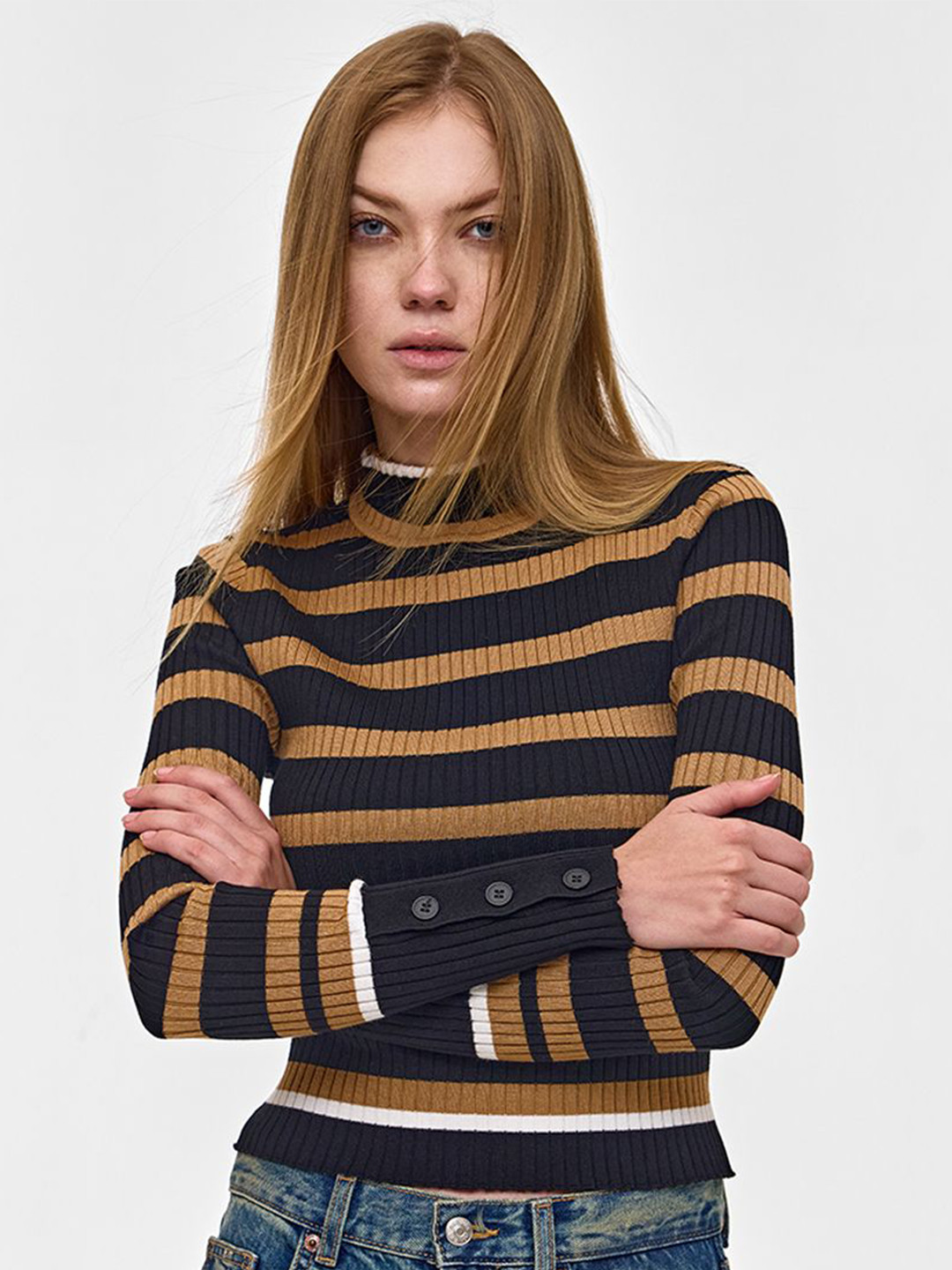 COVER STORY Women Striped Turtle Neck Pullover