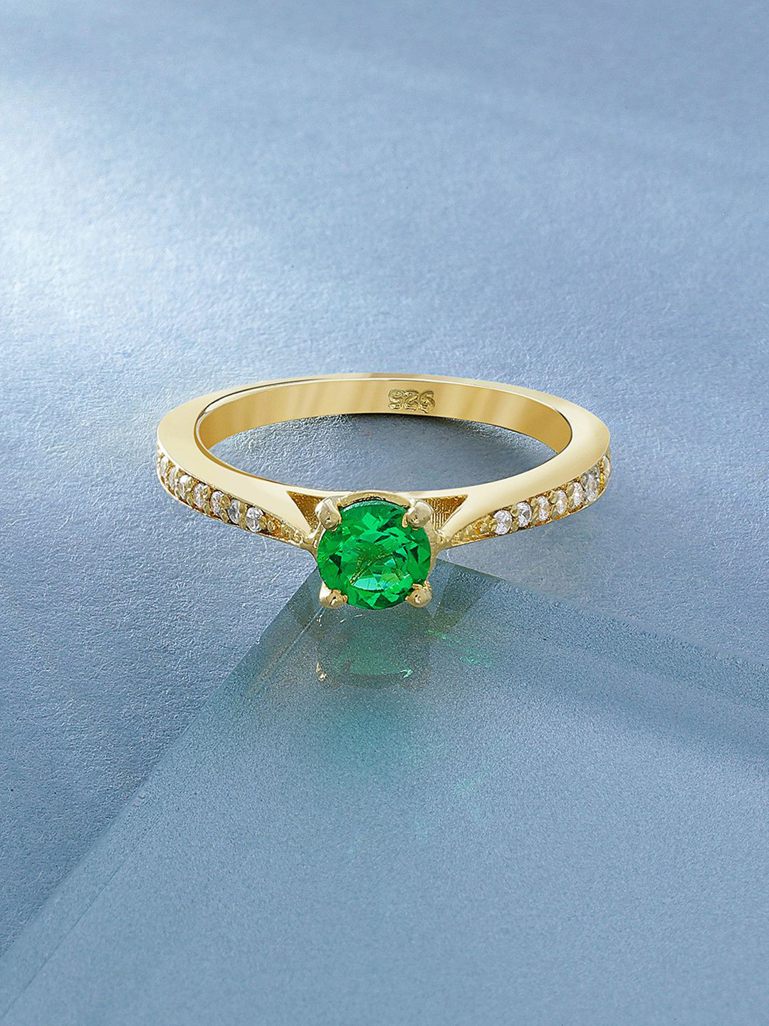 Tweov Jewels Gold Plated 925 Sterling Silver Faux Emerald Diamond CZ Studded Band Ring