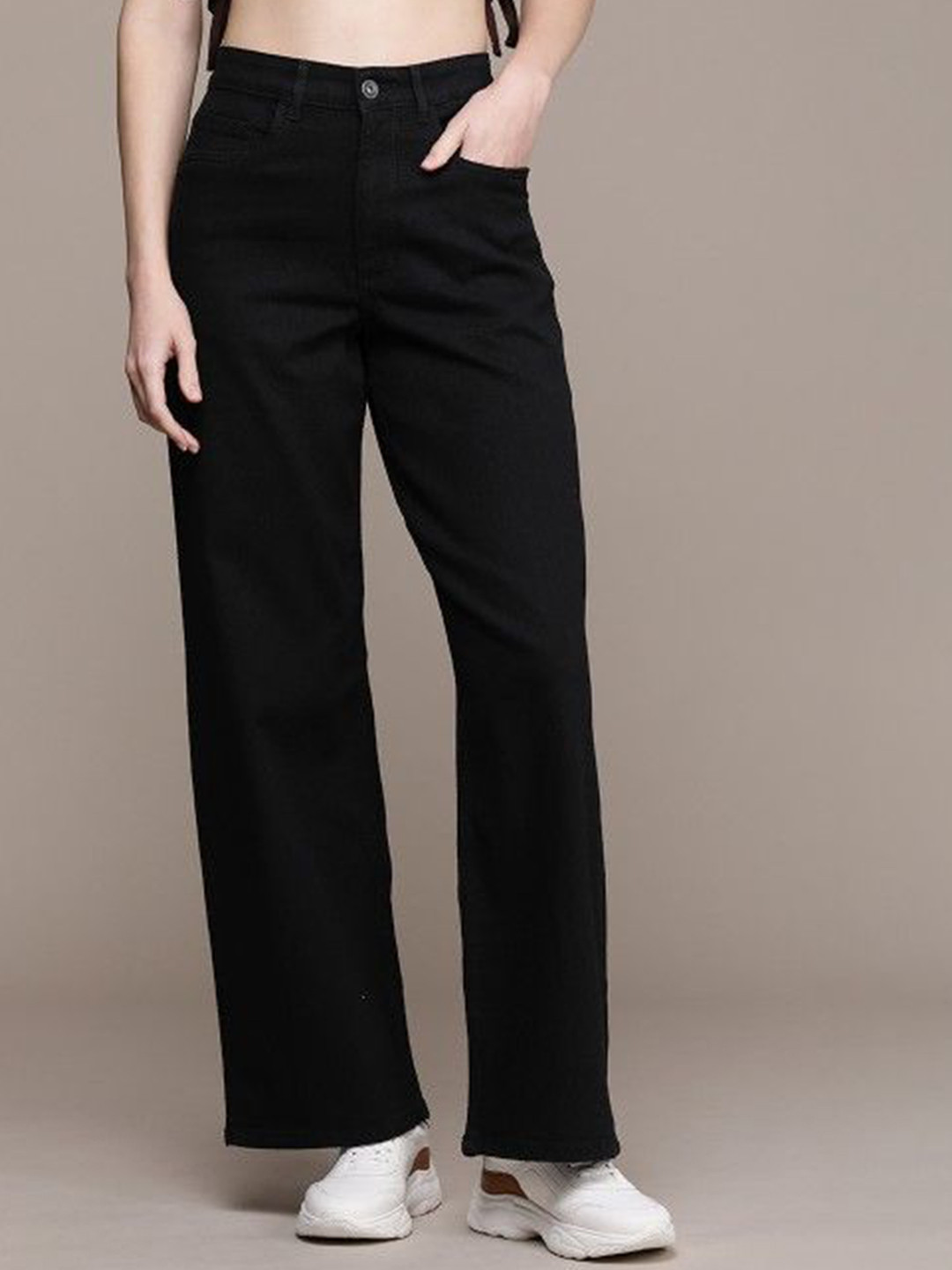 M MODDY Women Straight Fit High-Rise Jeans