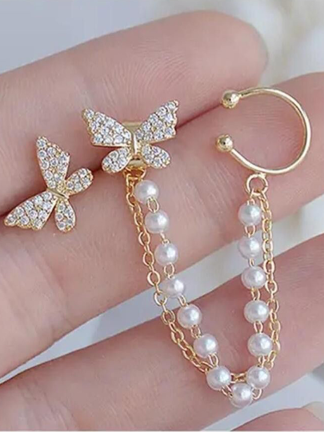 SZN KoreanEarring417 Gold-Plated Contemporary Shaped Pearls Hoop Earrings