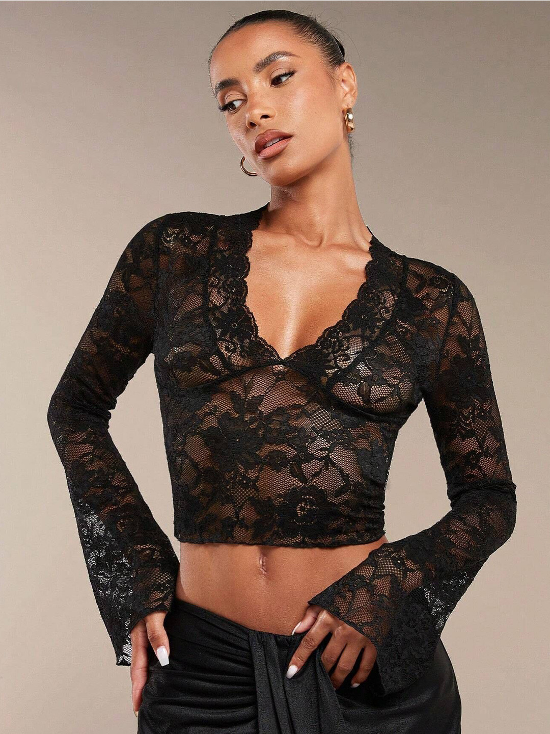 bebe Black Sheer Lace Scallop V-Neck Bell Sleeve Crop Top