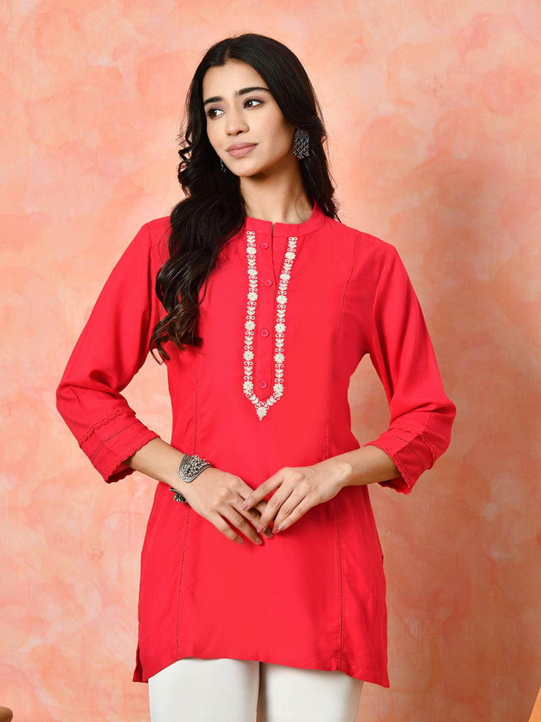 Sangria Embroidered Embroidered Collar Tunic