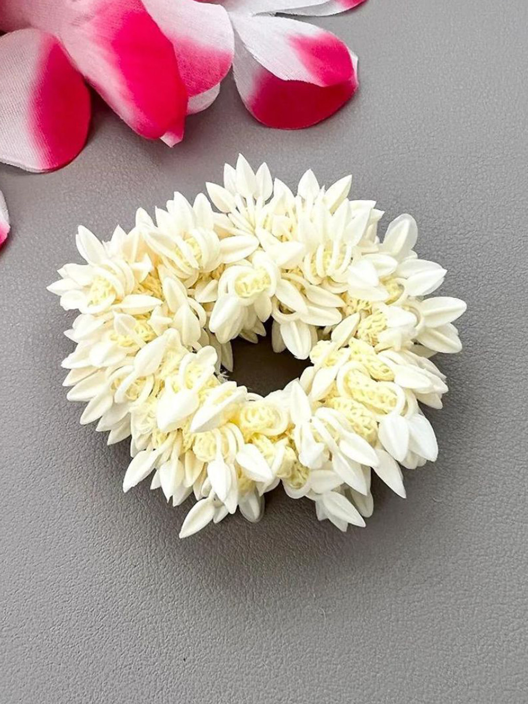 Folkdesi Women Set of 4 Gajra Hairband