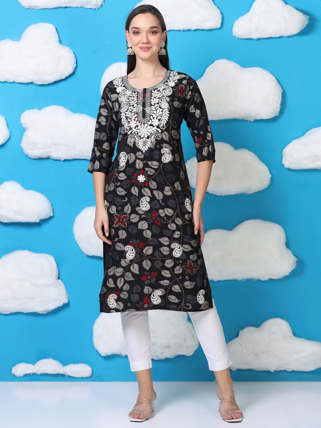 neonari Embroidered Pure Cotton Round Neck Straight Kurta