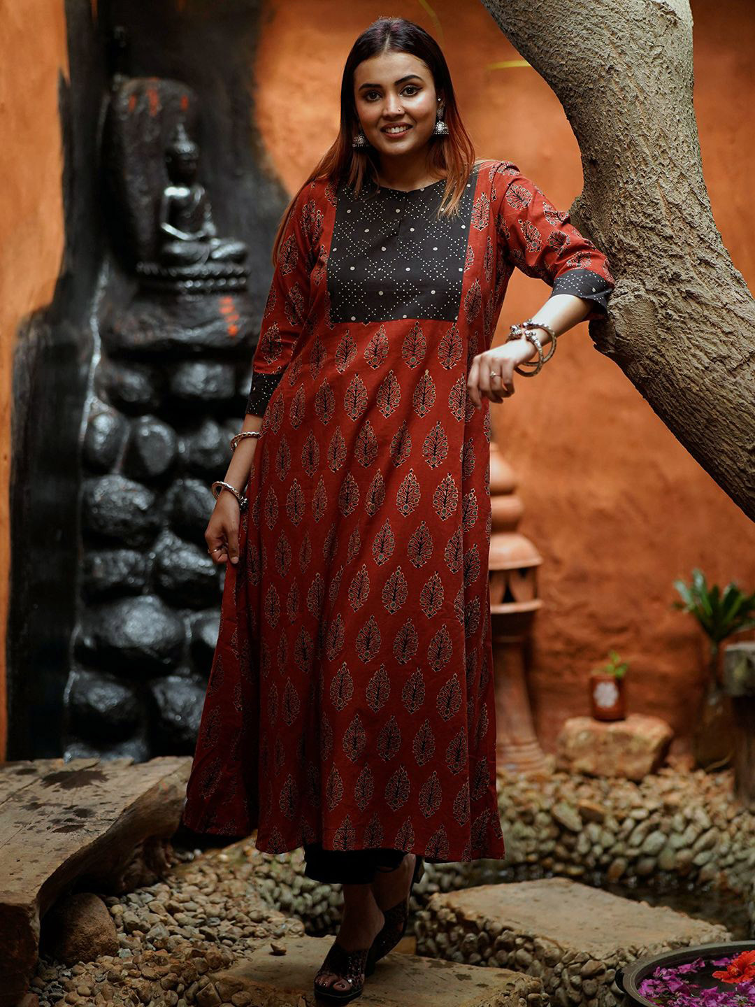 Weaves of Tradition Women Floral Printed Block Print Daily Cotton A-Line Kurtas