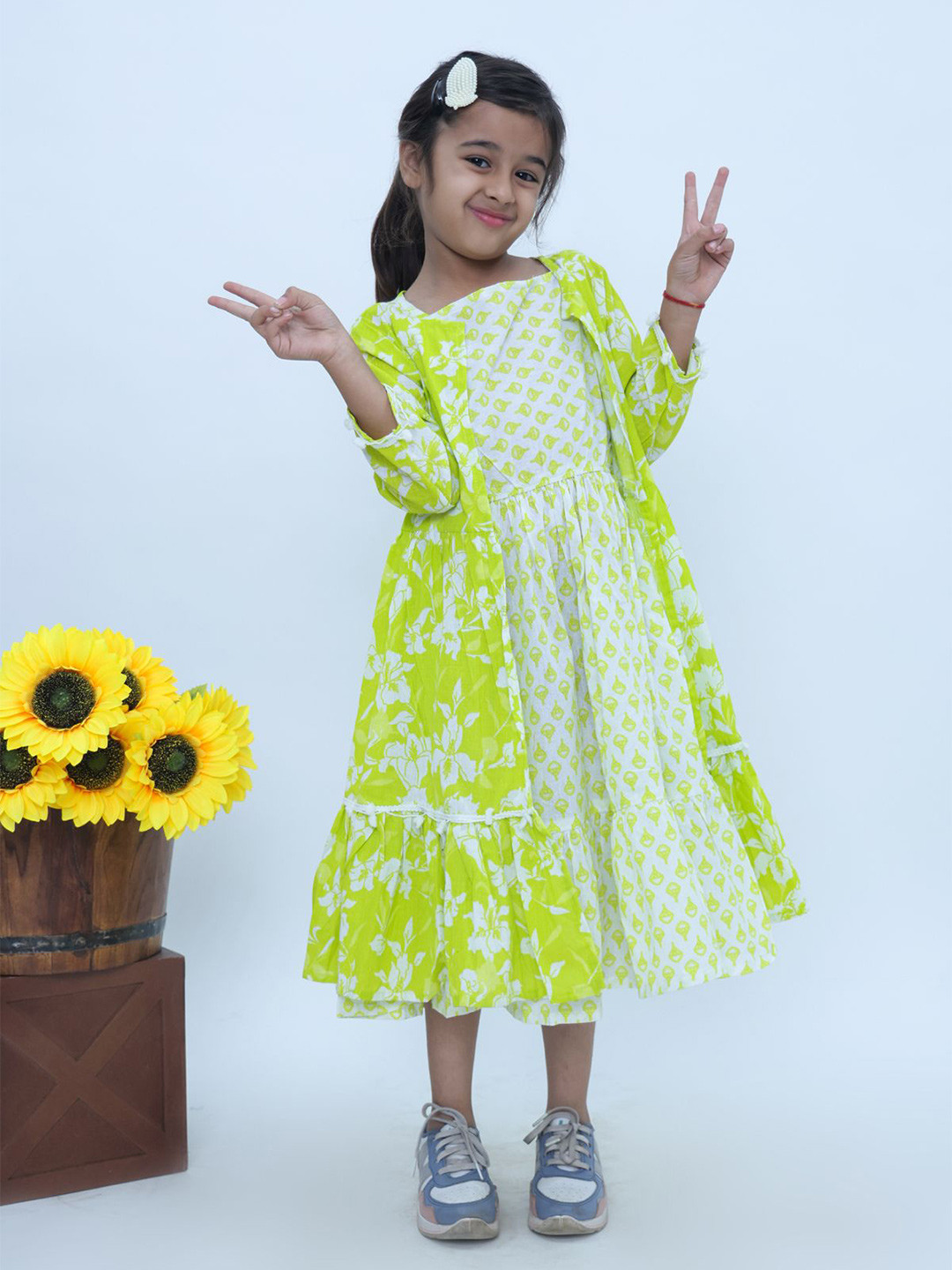 OKARA Kids Girls Floral Printed Round Neck Midi Dress