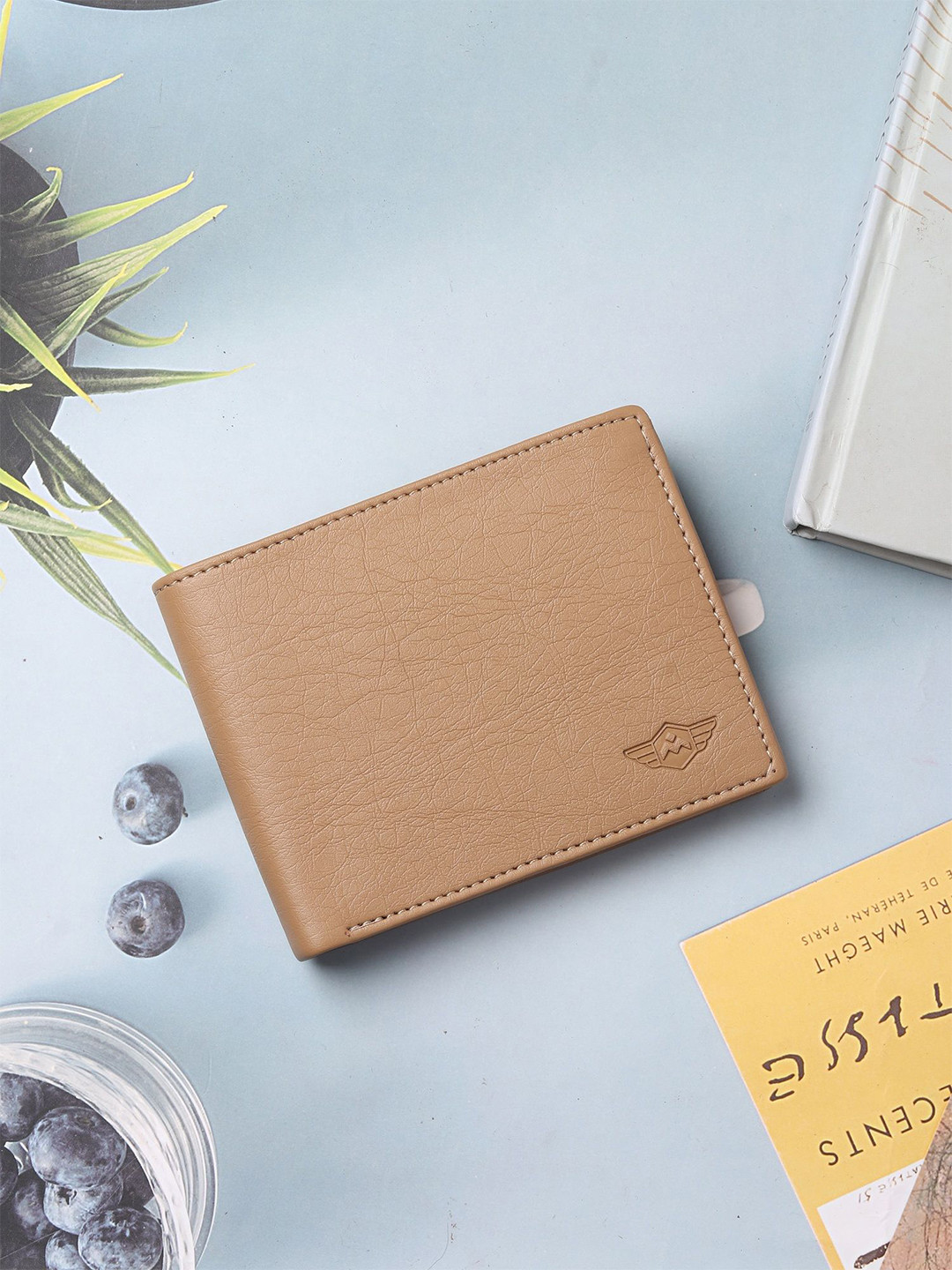 Metronaut Men Casual Two Fold Wallet
