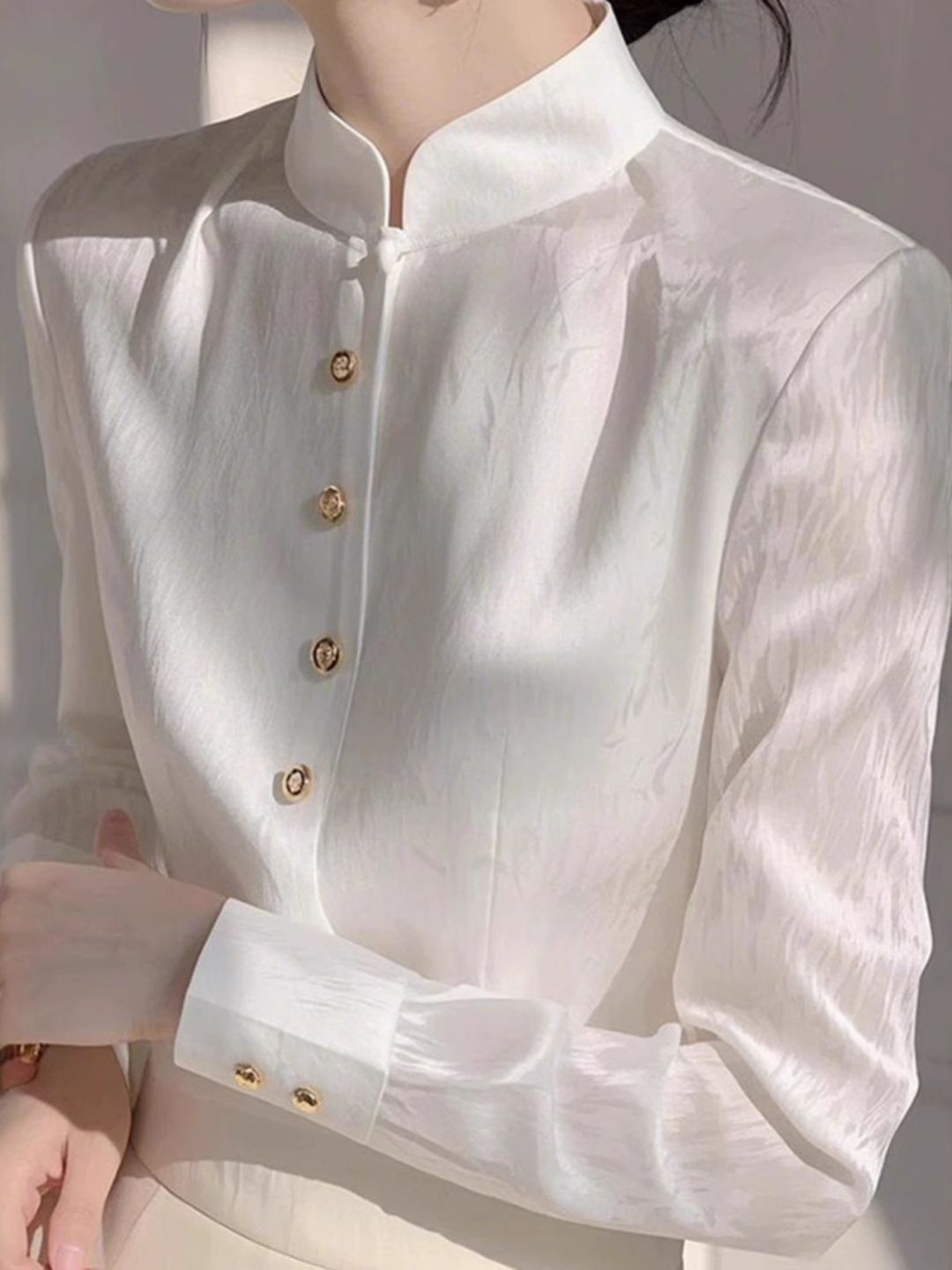 bebe White Mandarin Collar Button-Up Top
