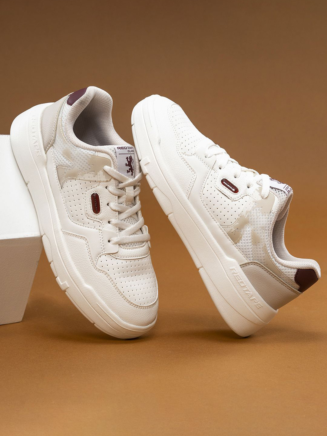 Red Tape Down Town Dapper Women Everyday Sneakers