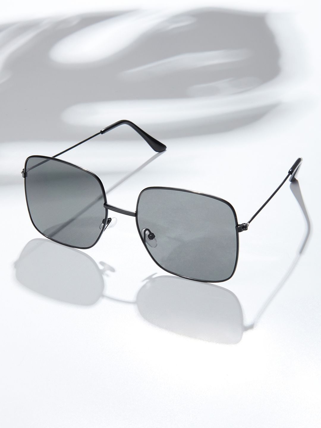 JOKER & WITCH Women UV Protected Lens Rectangle Sunglasses