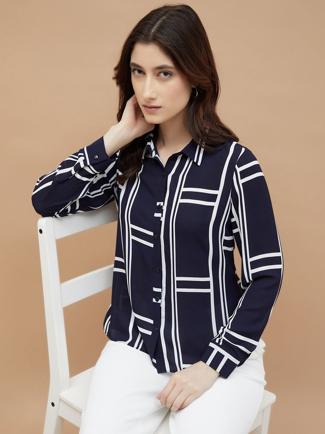 CODE by Lifestyle Geometric Printed Spread Collar Casual Shirt