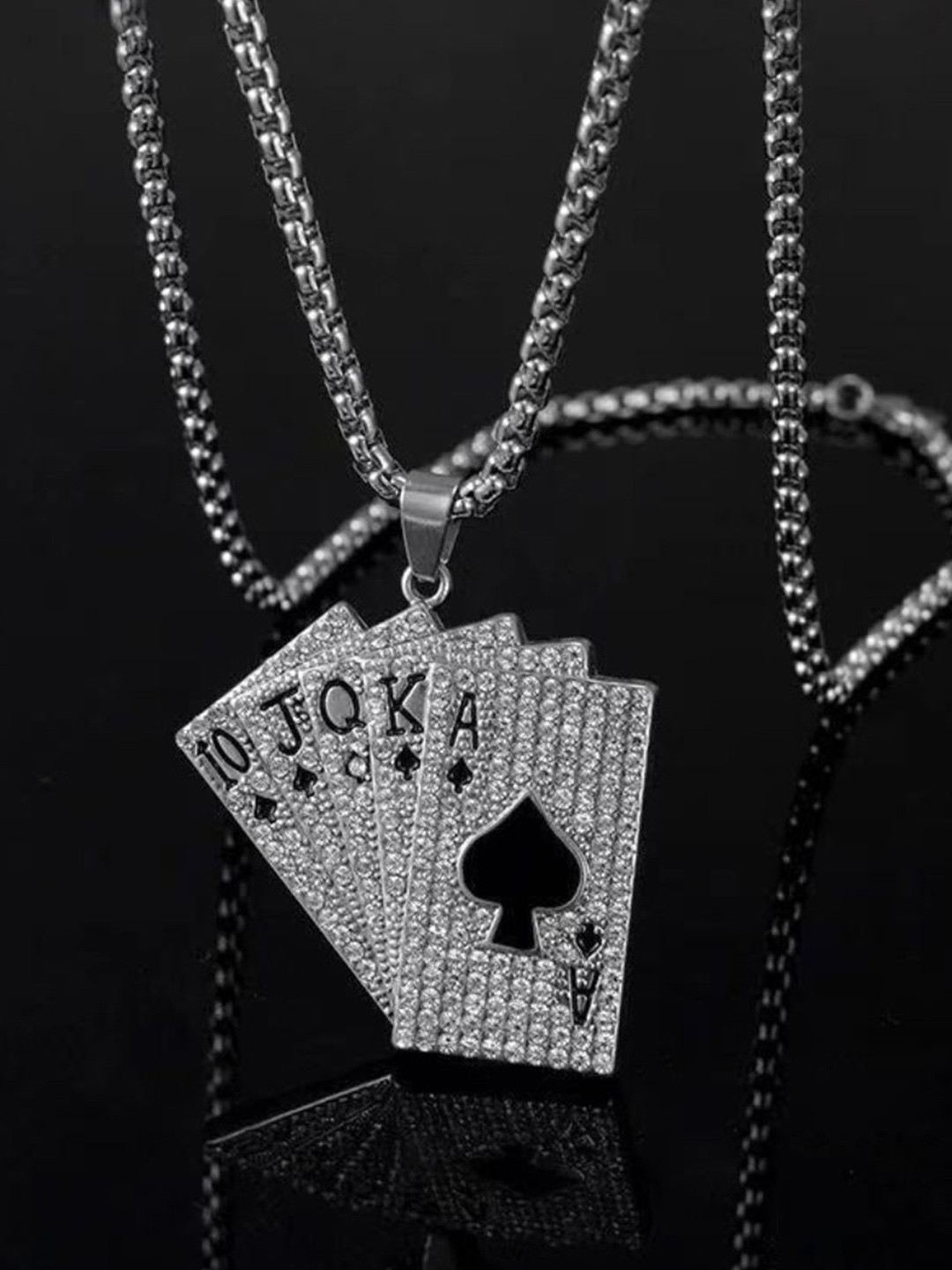 SALTY Pack of 2 Men Black Pip Cards Chain