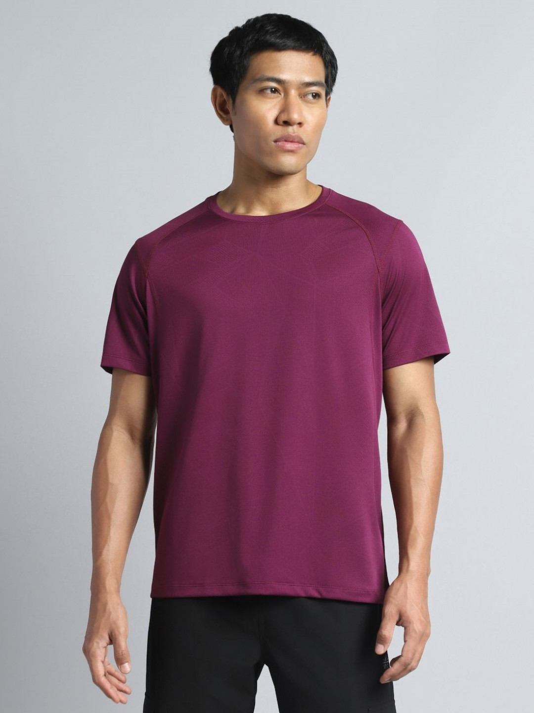 CULT Men Purple Power Training Sculpted T-shirt