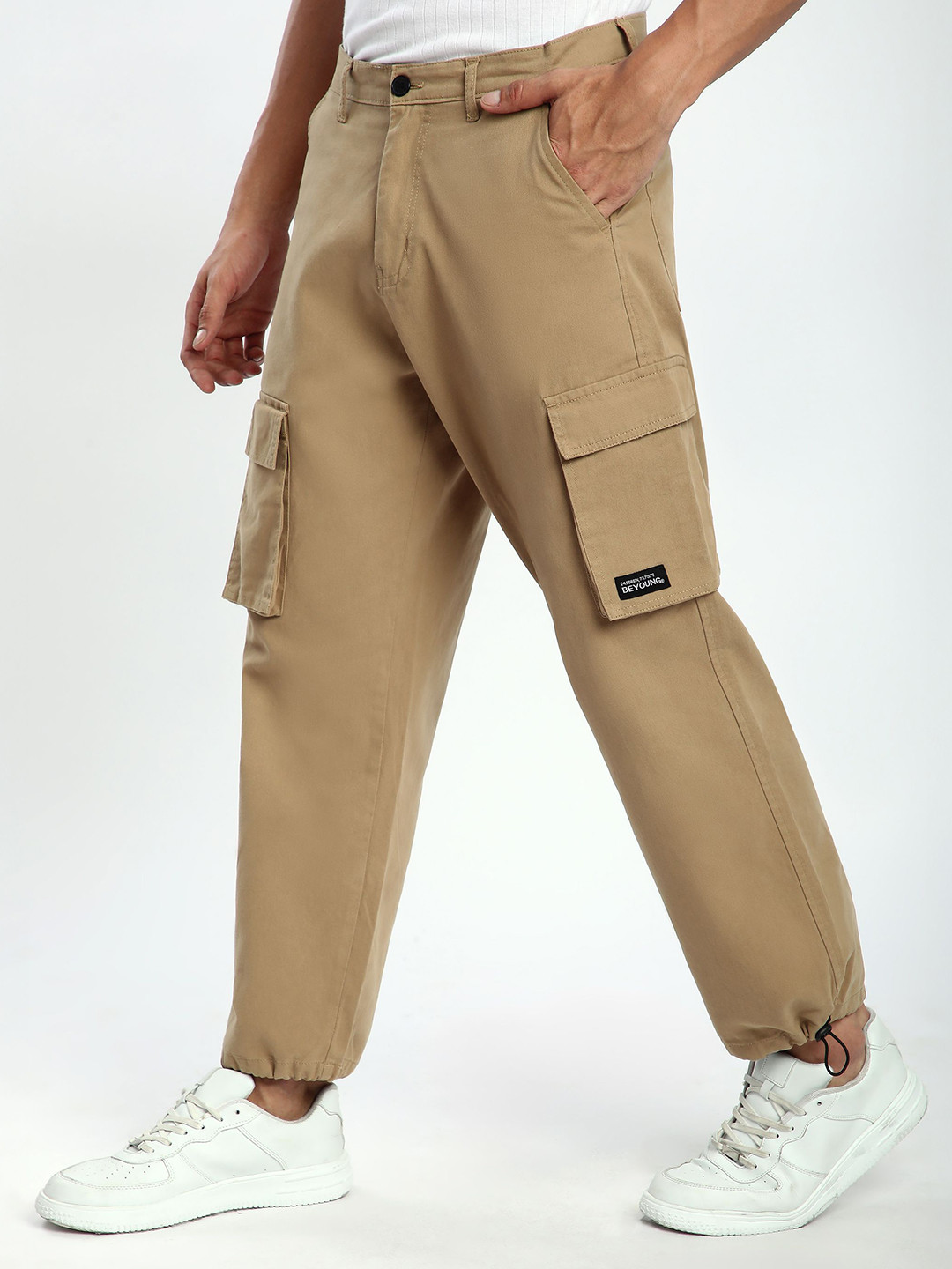Beyoung Men Original Beige Statement  Wrinkle Free Cotton Cargos