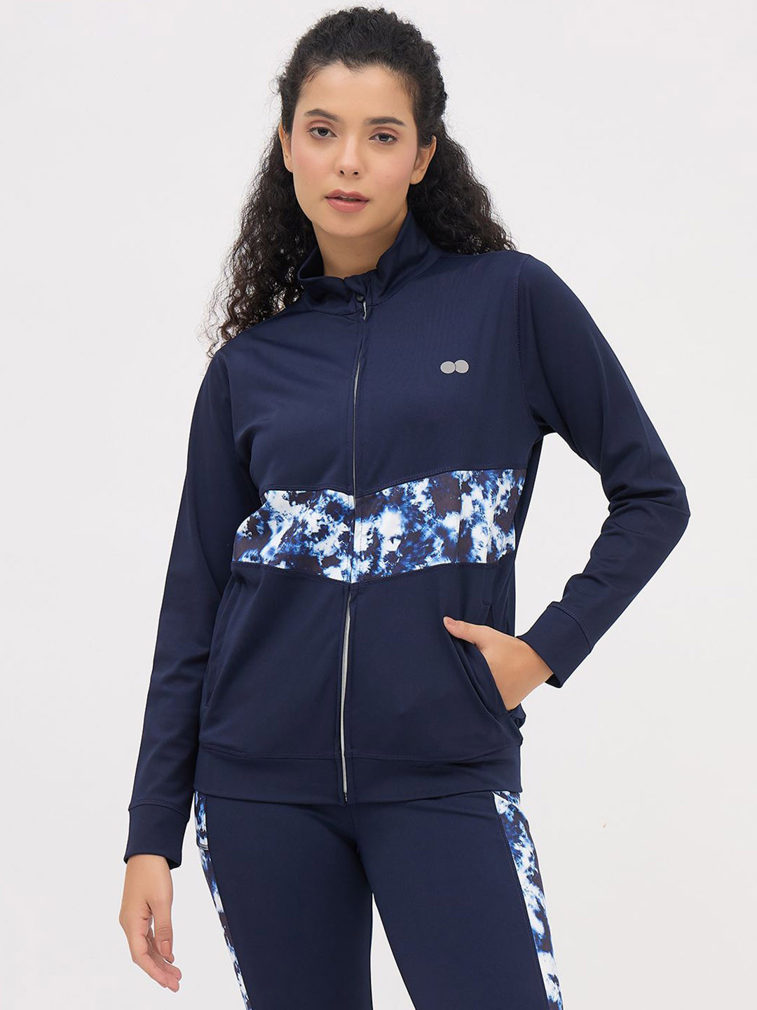 Clovia Printed Mock Collar Yoga Sporty Comfort Fit Active Jacket