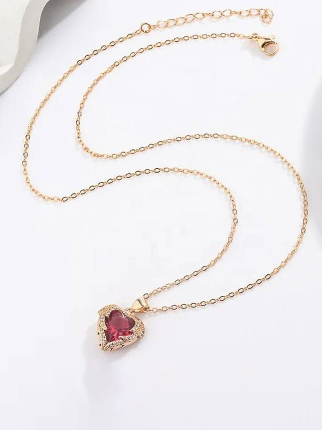 spyronix real treasure Gold-Plated Heart Shaped Pendants with Chains